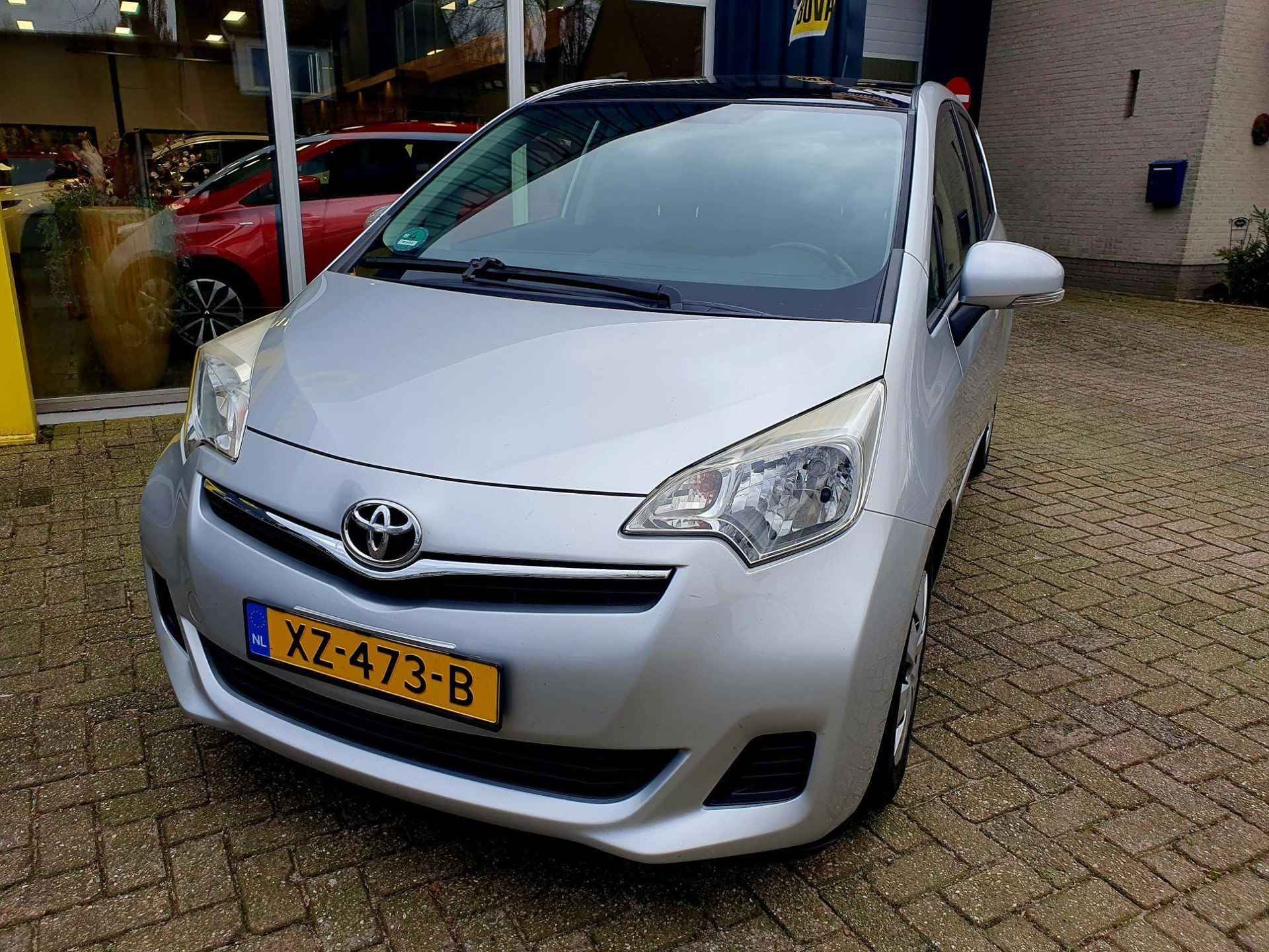 Toyota Verso-S 1.3 VVT-i Aspiration All-in prijs! - 8/30