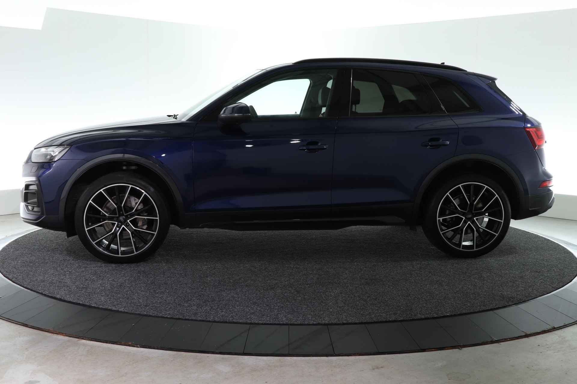 Audi Q5 40 TDI quattro Pro Line / 204 PK / TREKHAAK - 2400kg  / CAMERA / CARPLAY / - 14/36