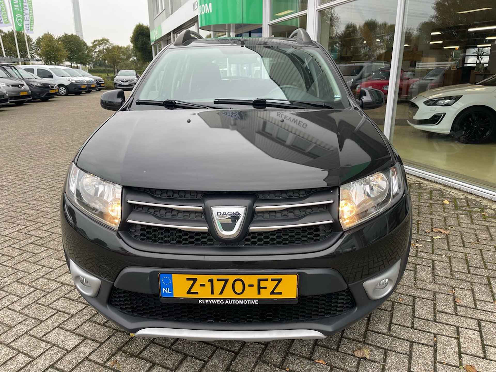 Dacia Sandero 0.9 TCe Stepway Amb. - 3/24