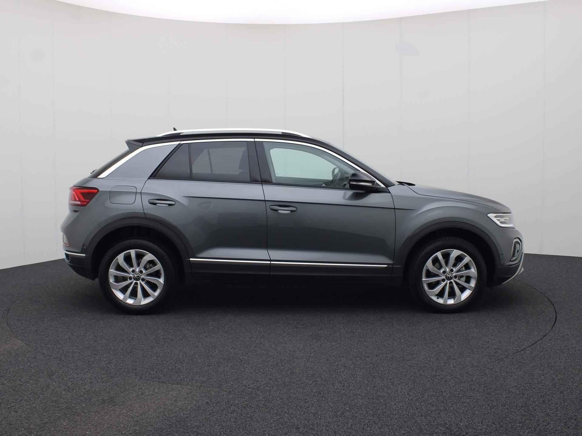 Volkswagen T-Roc 1.5TSI/150PK Style DSG · Navigatie · Trekhaak · Massagefunctie · Garantie tot 01-02-2026 - 4/39