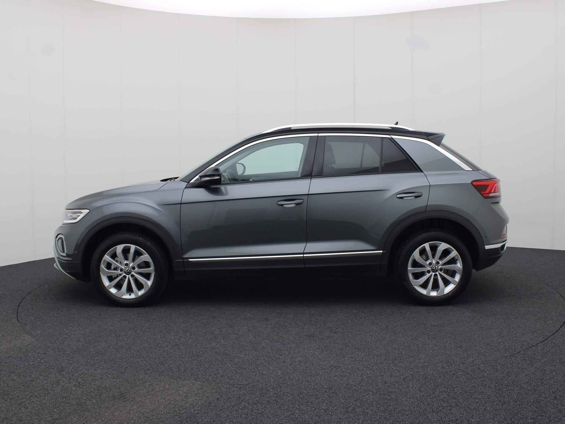 Volkswagen T-Roc 1.5TSI/150PK Style DSG · Navigatie · Trekhaak · Massagefunctie · Garantie tot 01-02-2026 - 32/39