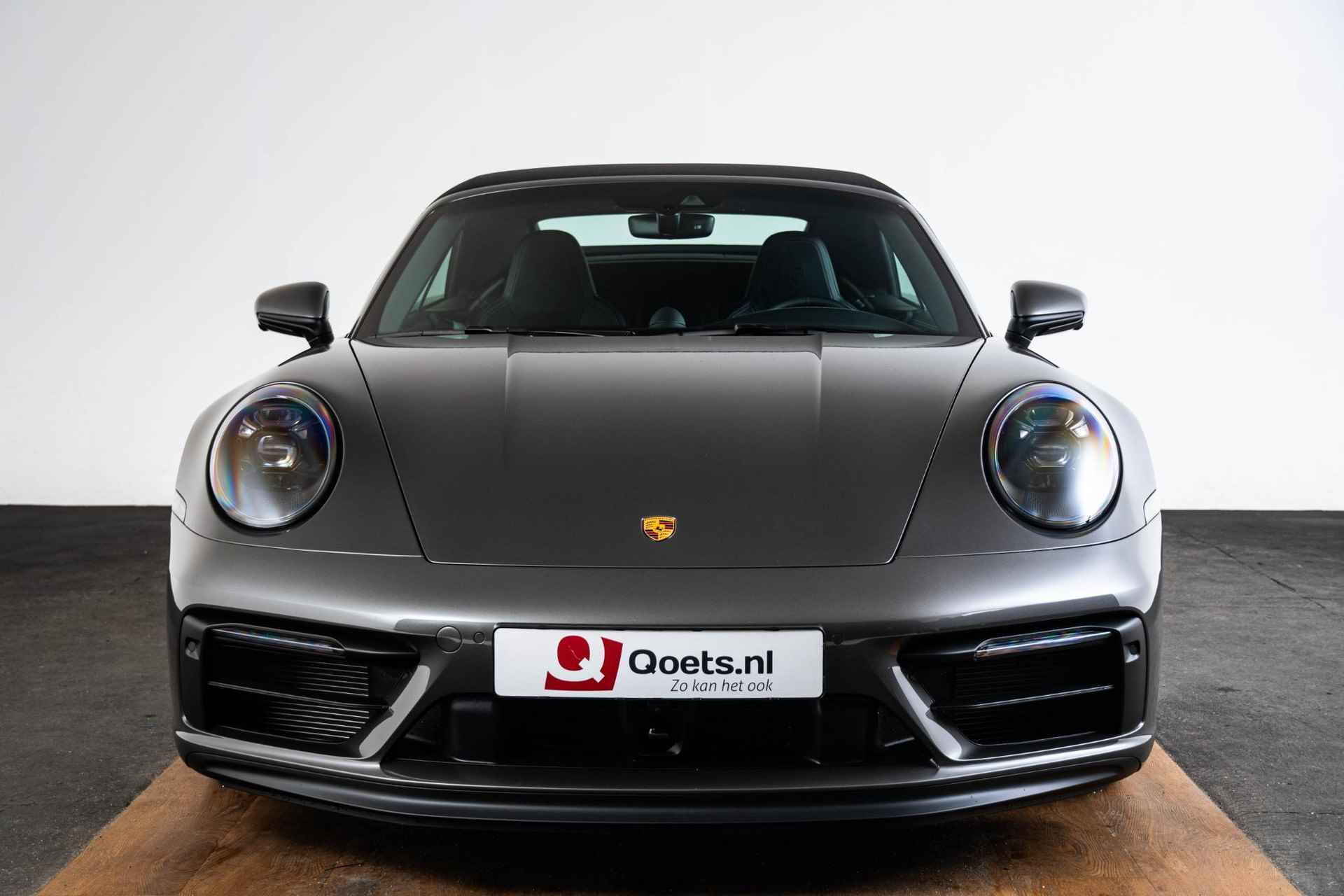 Porsche 911 Cabrio 3.0 Carrera GTS SportDesign/Sport Chrono pakket - Achterasbesturing - Adaptieve cruise control - Adaptieve sportstoelen Plus - GT-sportstuurwiel - Stuurbekrachtiging Plus - Liftsysteem - 9/95