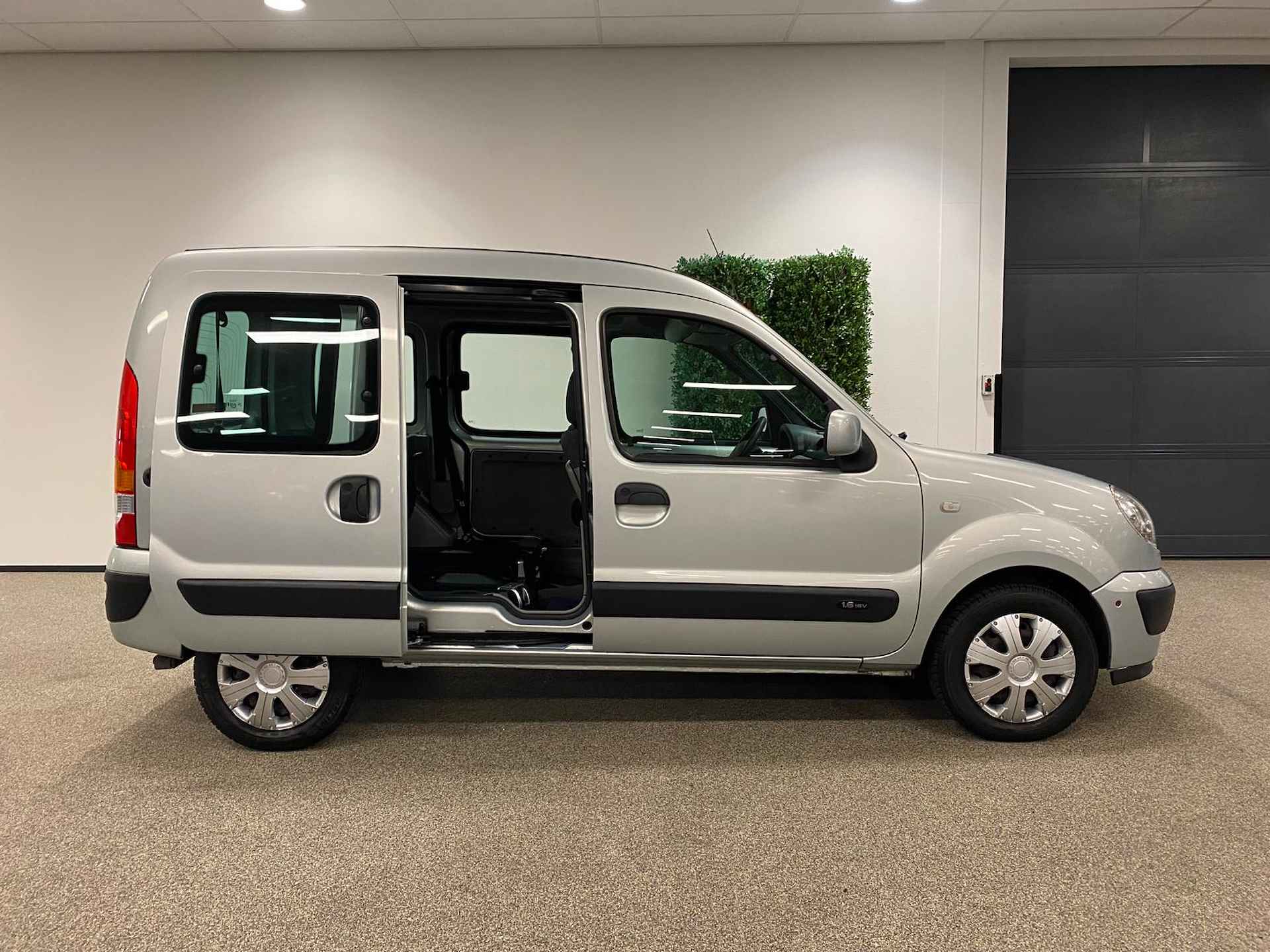 Renault Kangoo Rolstoelauto Automaat - 9/33