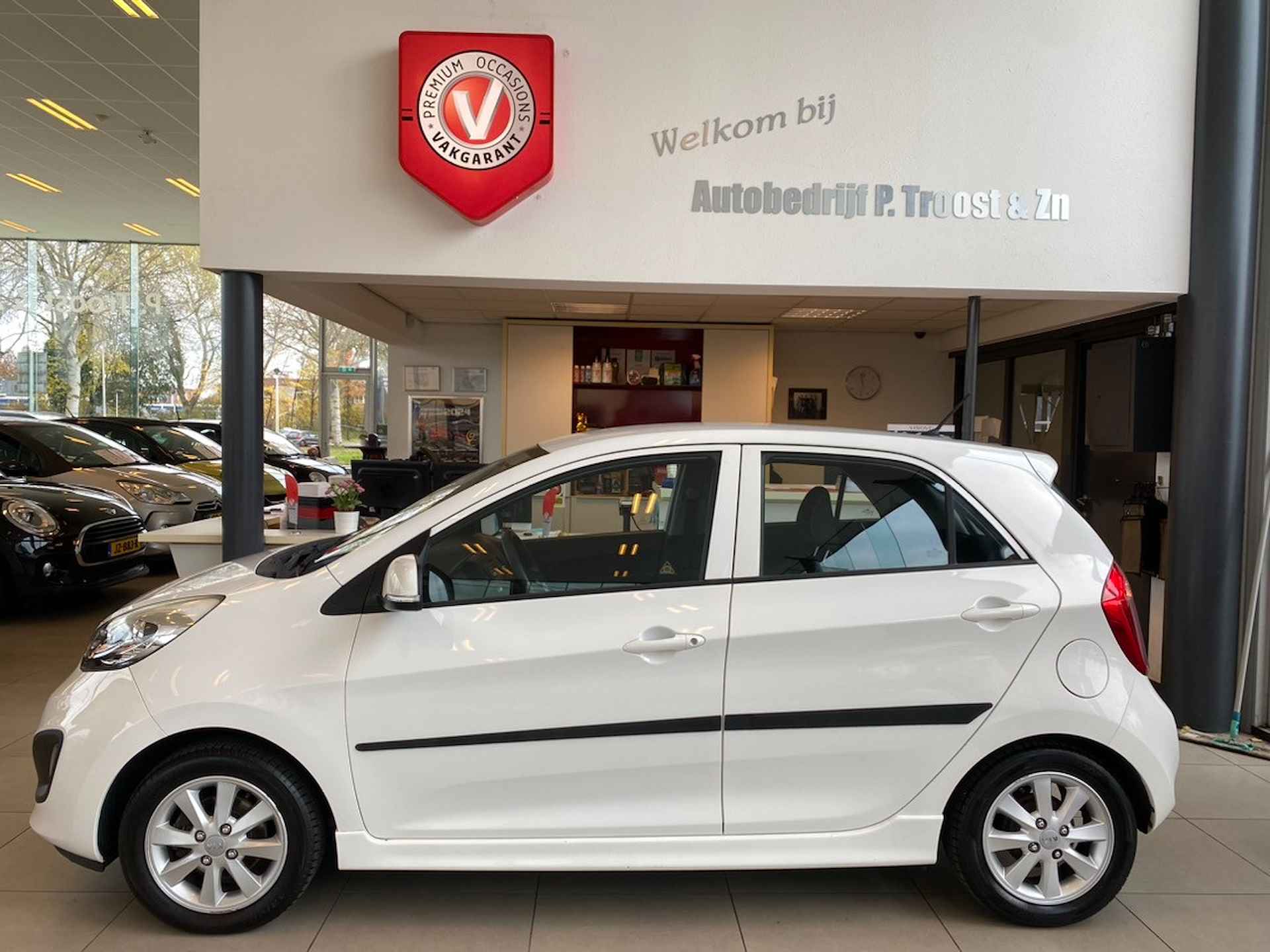 Kia Picanto 1.2 !!!!CVVT ISG Plus Pack,5Deurs,5Zits,Airco,Trekhaak,Elektrischpakket,Side-Skirts,Aux Usb Ipod Aansluiting,14 Inch lmv - 4/23