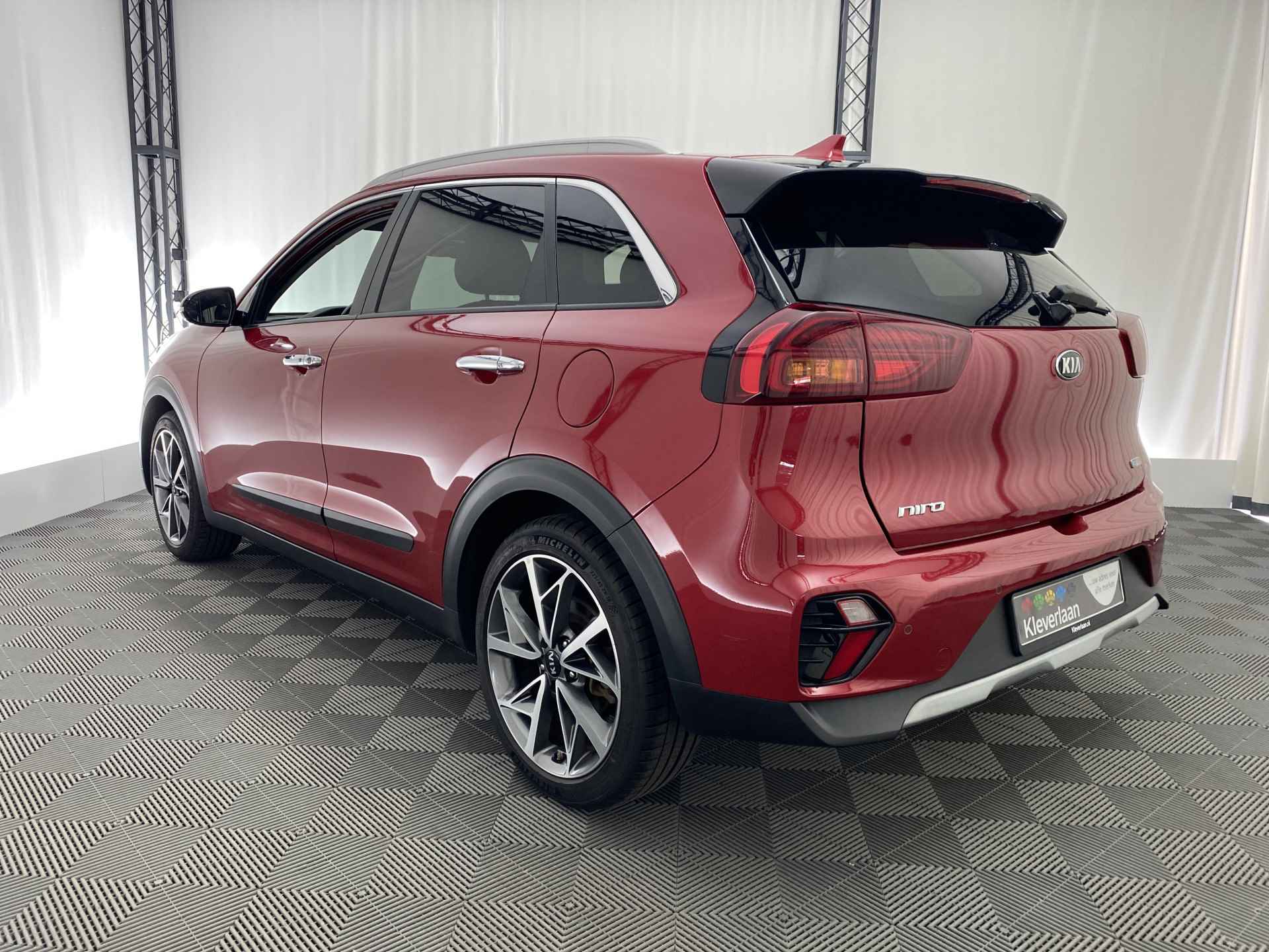 Kia Niro 1.6 GDi Hybrid DynamicPlusLine 141 pk | Clima | Cruise | Leder | Memory | Stoel- en stuurverw. | Apple CarPlay | - 12/42