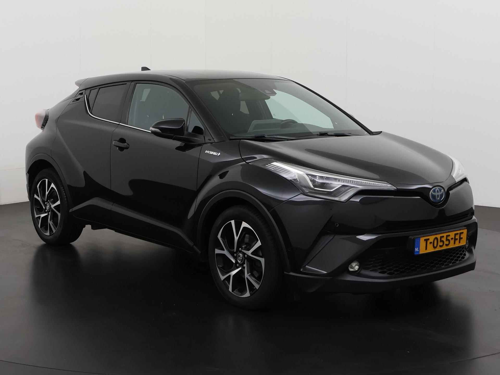 Toyota C-HR 1.8 Hybrid Style Ultimate | Trekhaak | Camera | Navigatie | Zondag Open! - 30/38