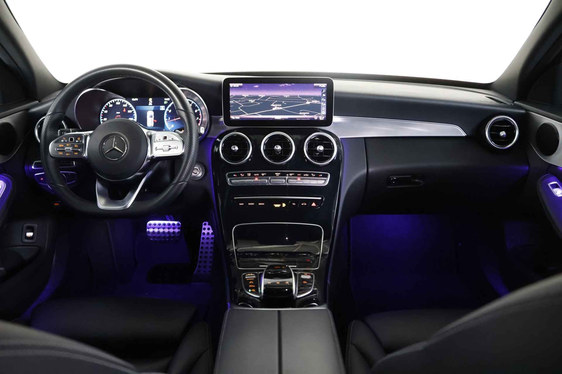 Mercedes-Benz C-Klasse Estate 300 Premium Pack / LED / Leder / CarPlay / Navi / Camera - 18/35