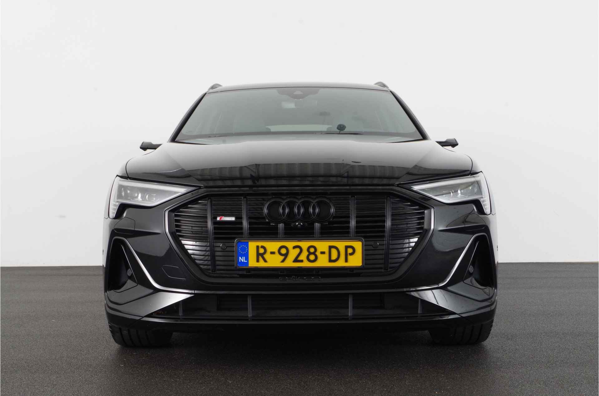 Audi e-tron 55 quattro 95 kWh S line Black Edition > B&O/360°/22 kW/Matrix/Head-up/Memory - 3/40