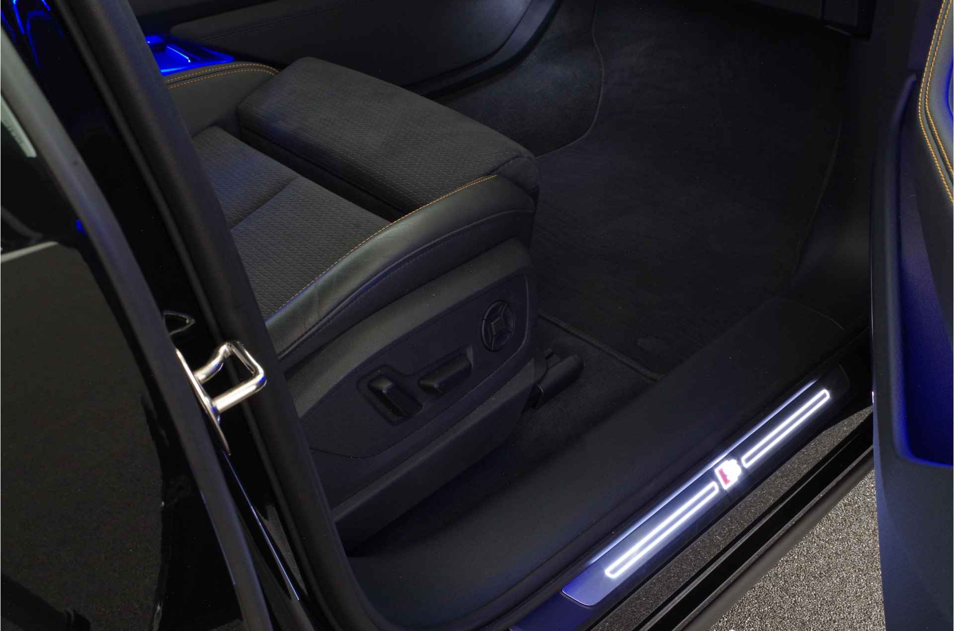 Audi e-tron 55 quattro 95 kWh S line Black Edition > B&O/360°/22 kW/Matrix/Head-up/Memory - 17/40