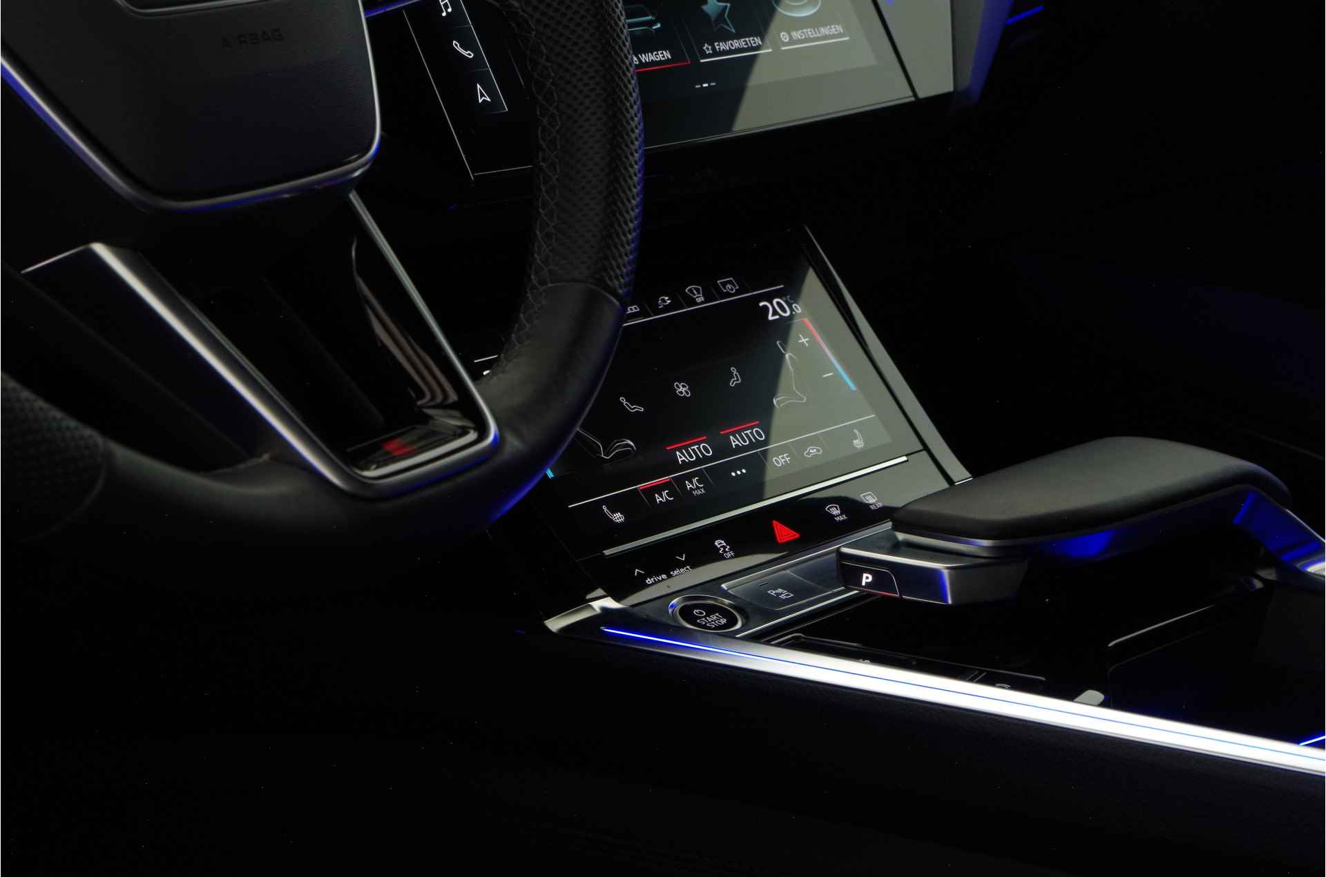 Audi e-tron 55 quattro 95 kWh S line Black Edition > B&O/360°/22 kW/Matrix/Head-up/Memory - 18/40