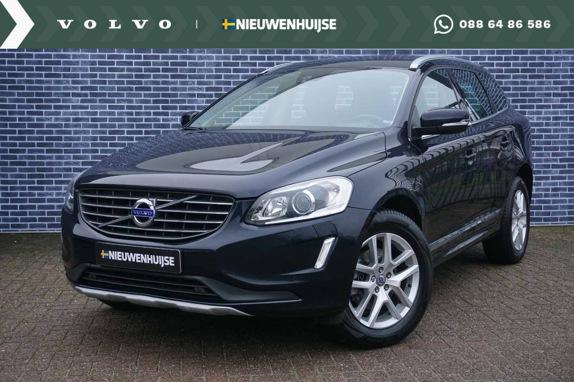 Volvo XC60 2.0 T5 AWD Polar+ | Trekhaak | Leder | Bi-Xenon | Standkachel | Panorama-Schuifdak | Camera | Keyless Entry |