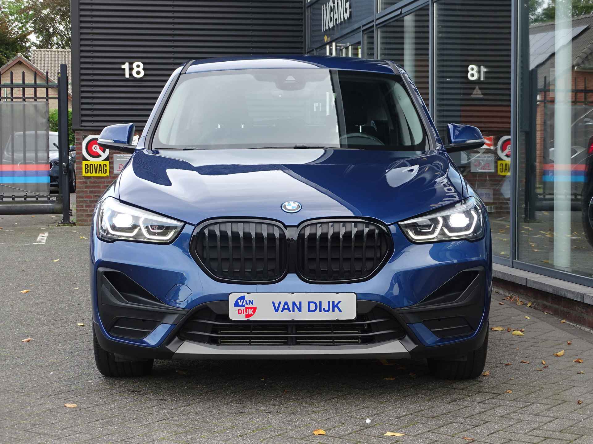 BMW X1 xDrive25e Executive Camera Led Dab Elek.Achterklep Nav. Opbergpakket 17"LM Velgen - 3/51