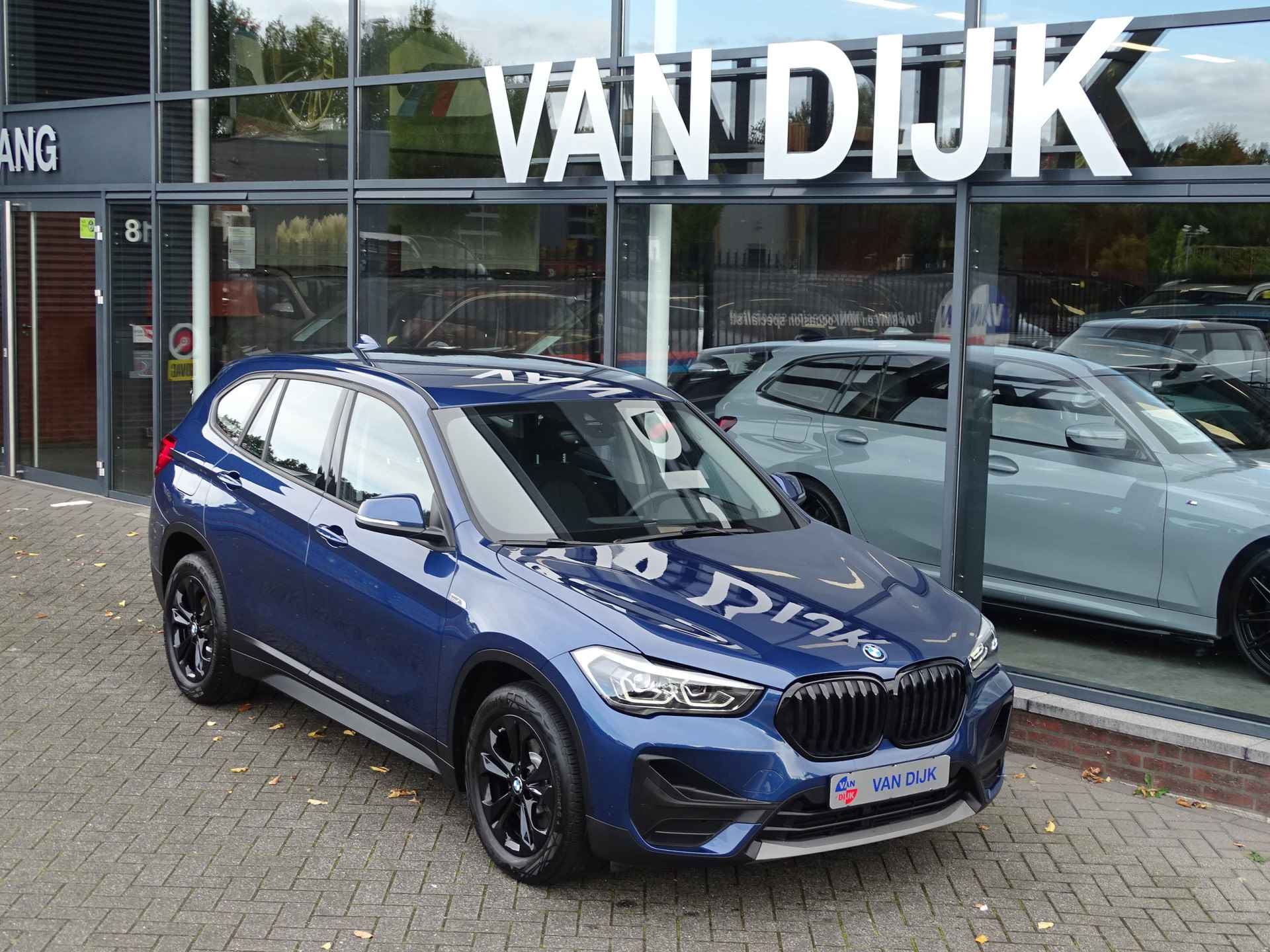 BMW X1 xDrive25e Executive Camera Led Dab Elek.Achterklep Nav. Opbergpakket 17"LM Velgen - 44/51