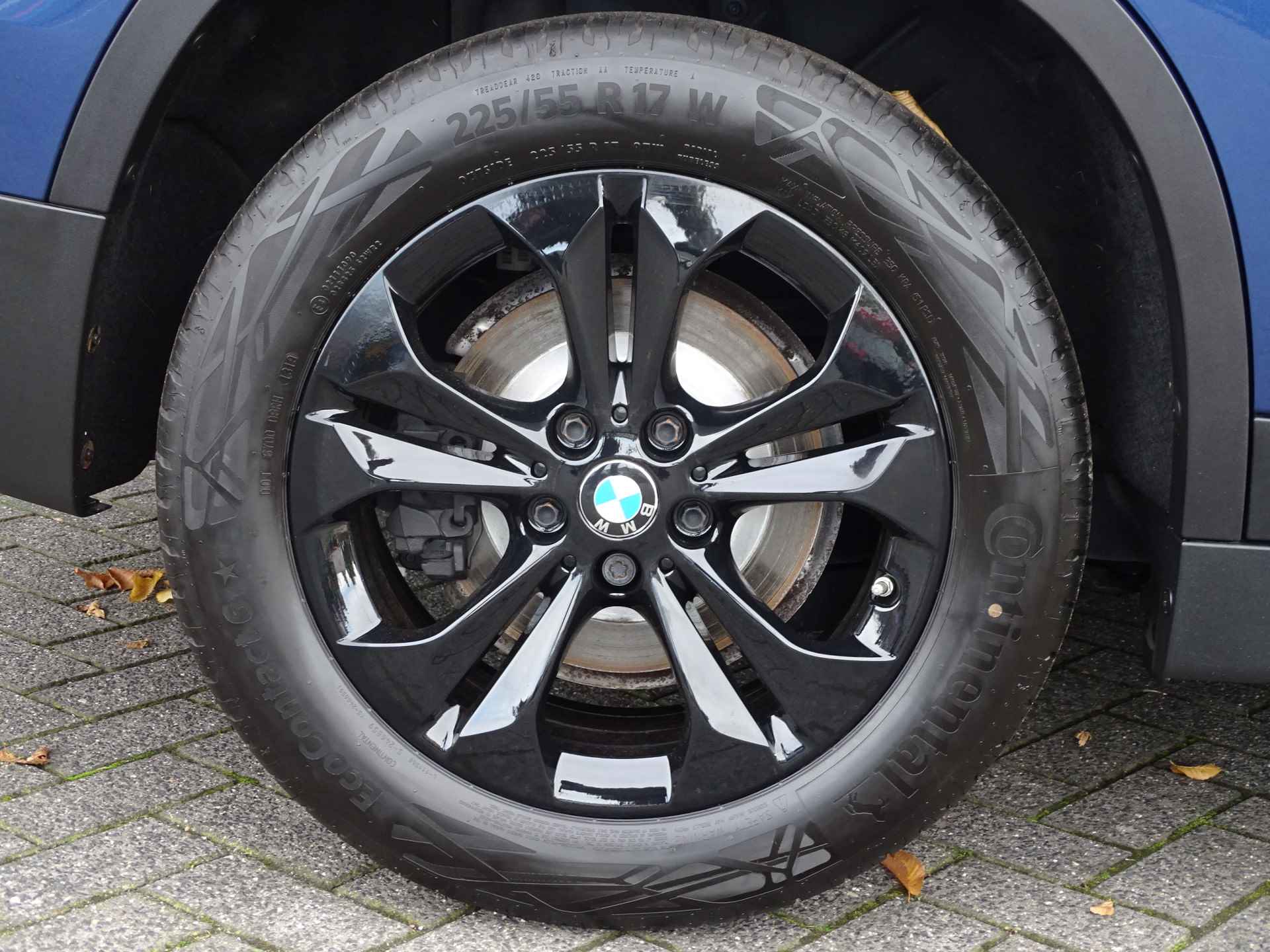 BMW X1 xDrive25e Executive Camera Led Dab Elek.Achterklep Nav. Opbergpakket 17"LM Velgen - 50/51