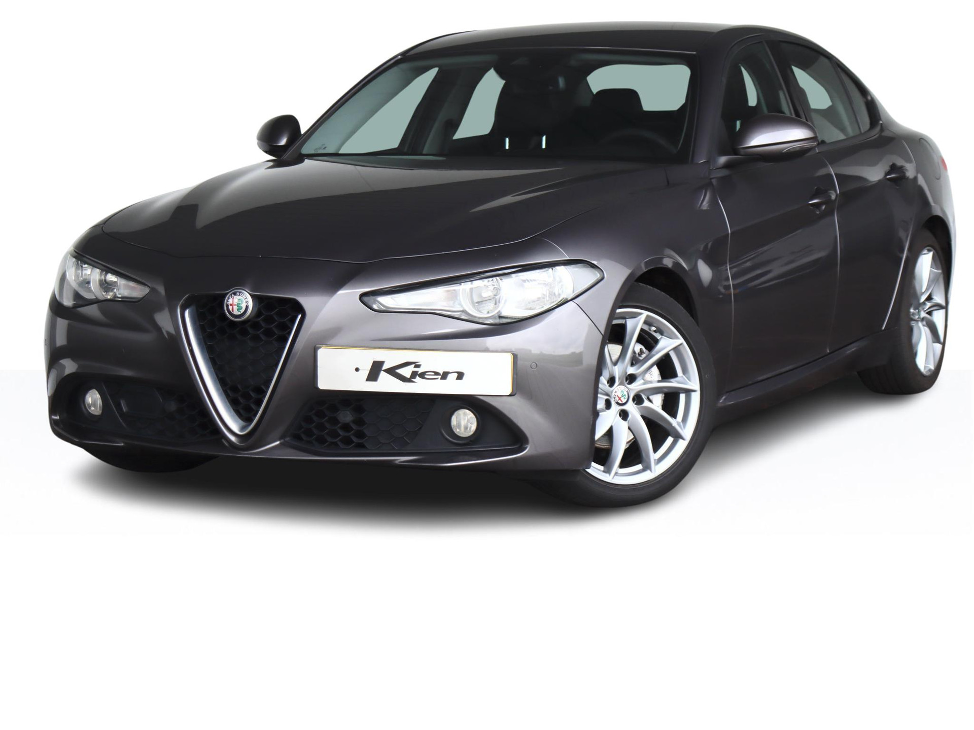 Alfa Romeo Giulia 2.2 Eco Business Super | Trekhaak Afneembaar | Navi | 17 INCH | Cruise Control |