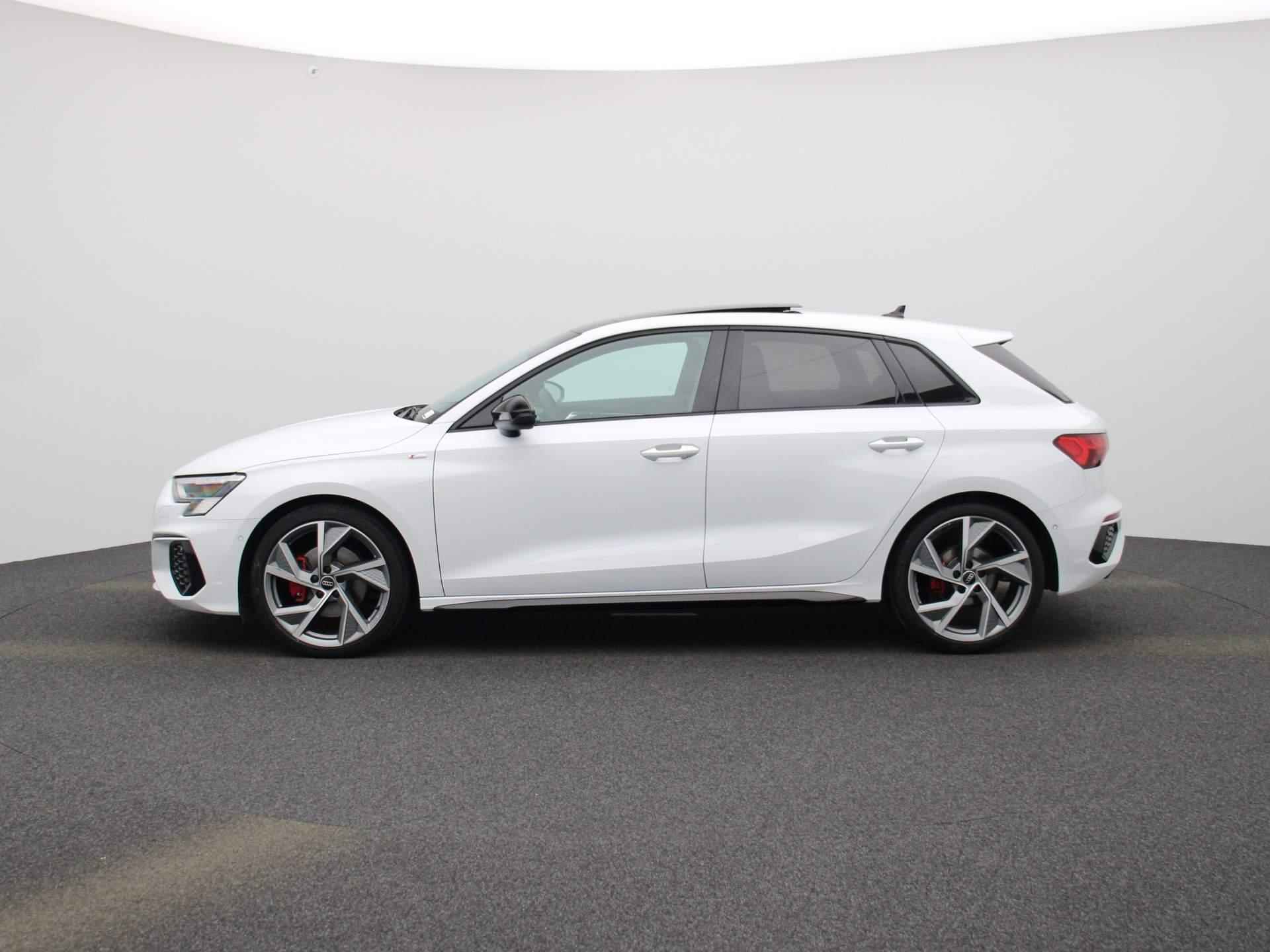 Audi A3 Sportback 35 TDI S edition 150 PK | S-line | Automaat | Navigatie | Keyless | Adaptive Cruise Control | Trekhaak | Climate Control | Stoelverwarming | Parkeersensoren | Virtual Cockpit | LED Matrix | Lichtmetalen velgen | Privacy glass | - 5/51