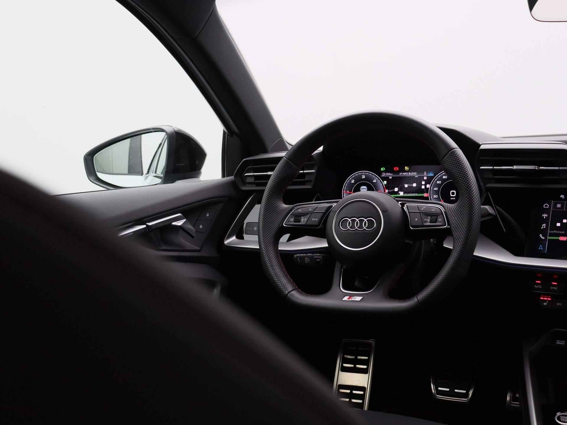 Audi A3 Sportback 35 TDI S edition 150 PK | S-line | Automaat | Navigatie | Keyless | Adaptive Cruise Control | Trekhaak | Climate Control | Stoelverwarming | Parkeersensoren | Virtual Cockpit | LED Matrix | Lichtmetalen velgen | Privacy glass | - 12/51