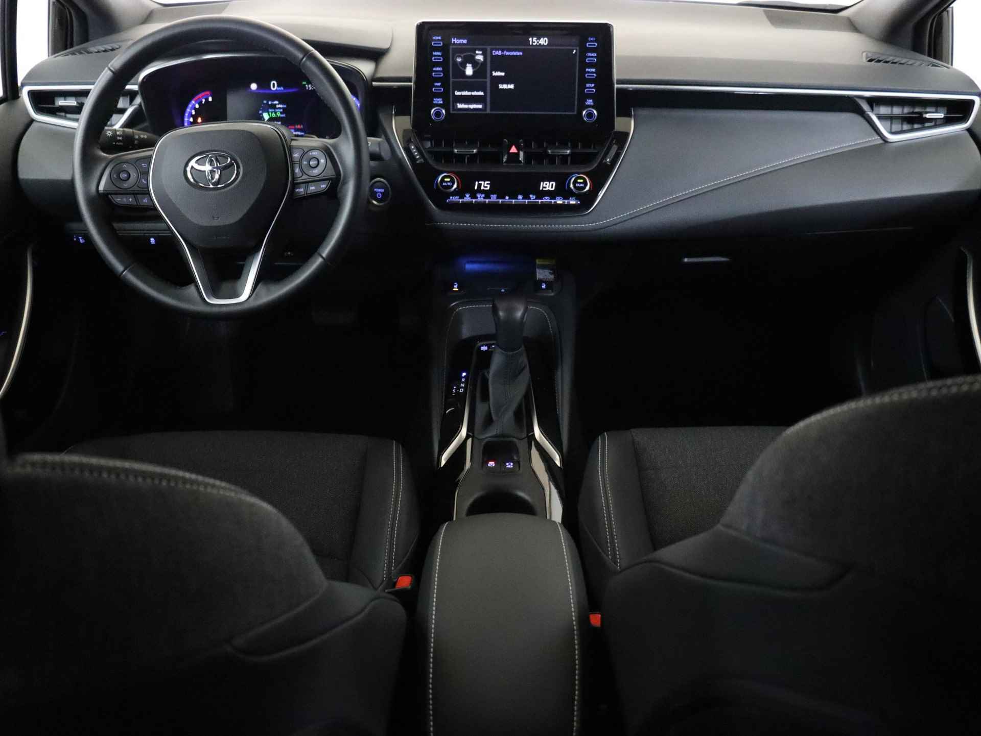 Toyota Corolla 2.0 Hybrid Dynamic, NAVI, Stoelverwarming, 184PK, Apple Carplay/Android Auto, Parkeercamera - 4/36