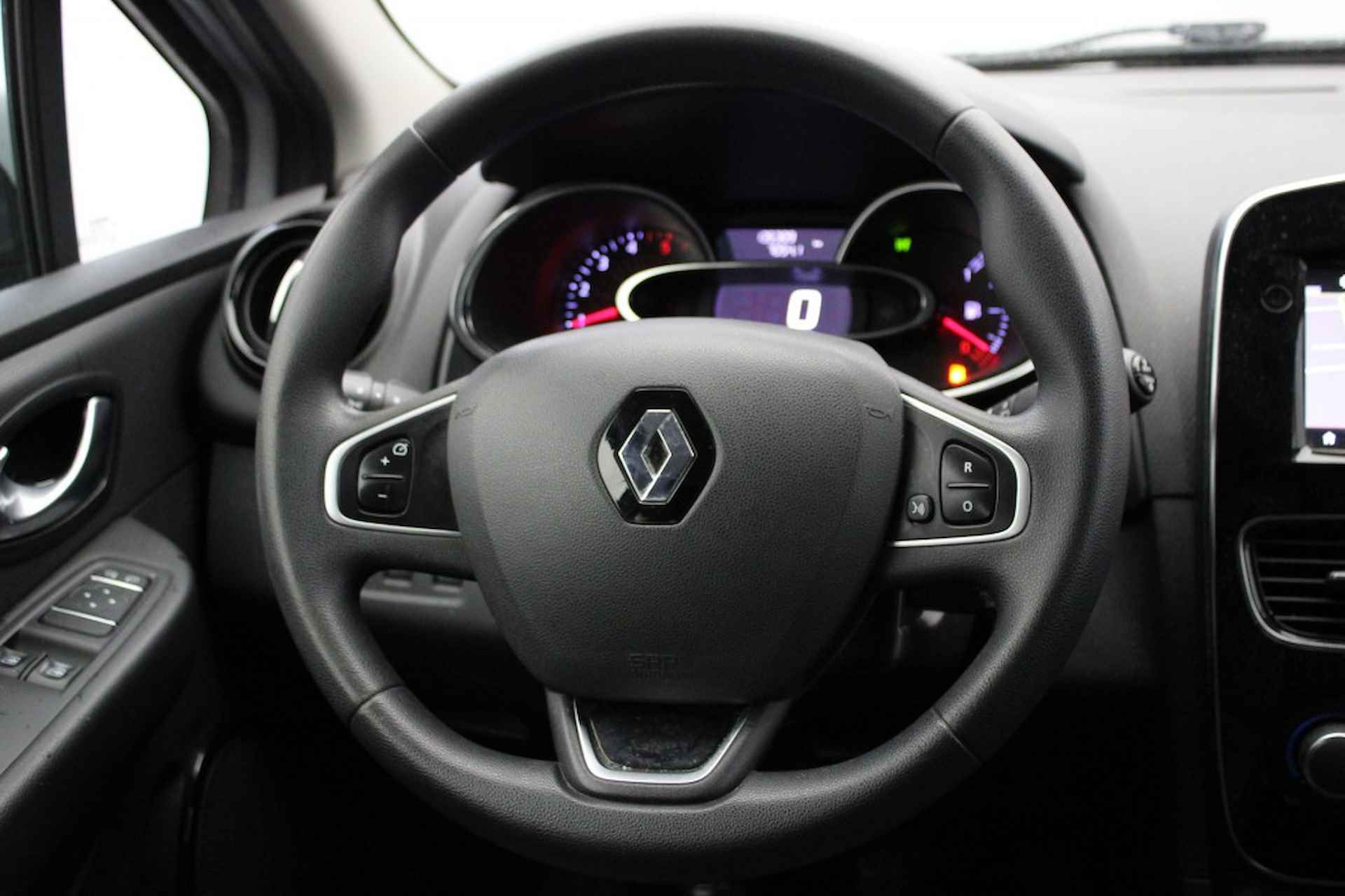 RENAULT Clio 1.5 dCi Eco Estate Zen - Navi, Cruise, Trekhaak - 9/20