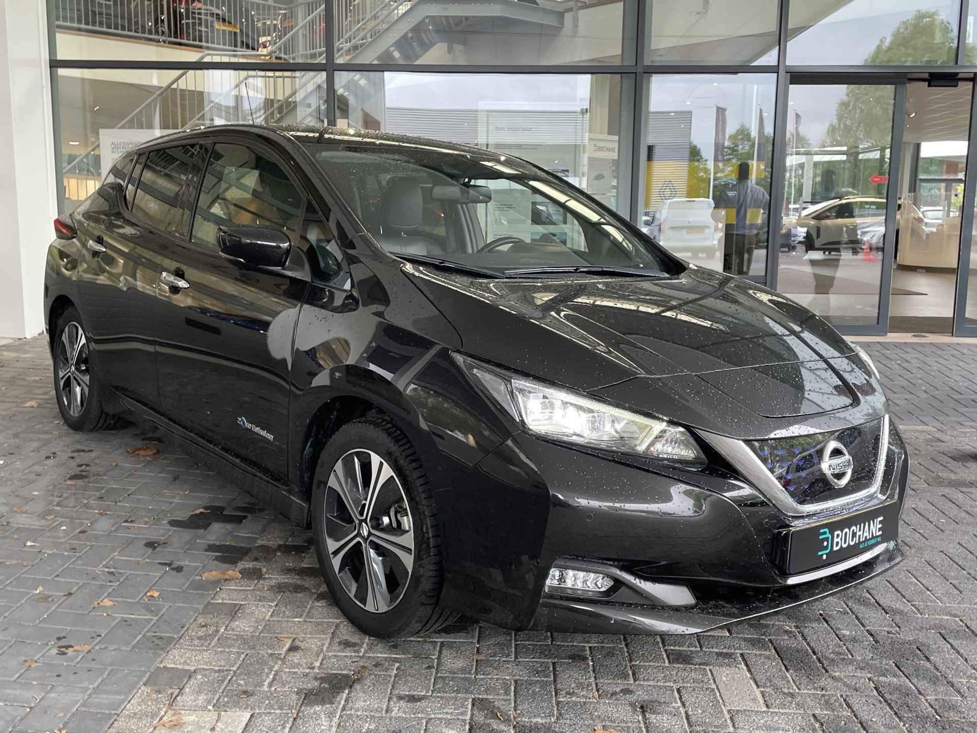 Nissan LEAF 40 kWh Tekna Stoelverw voor + achter / Full LED / Pro pilot / Clima / 360 Camera / snel laden / Bose - 6/28