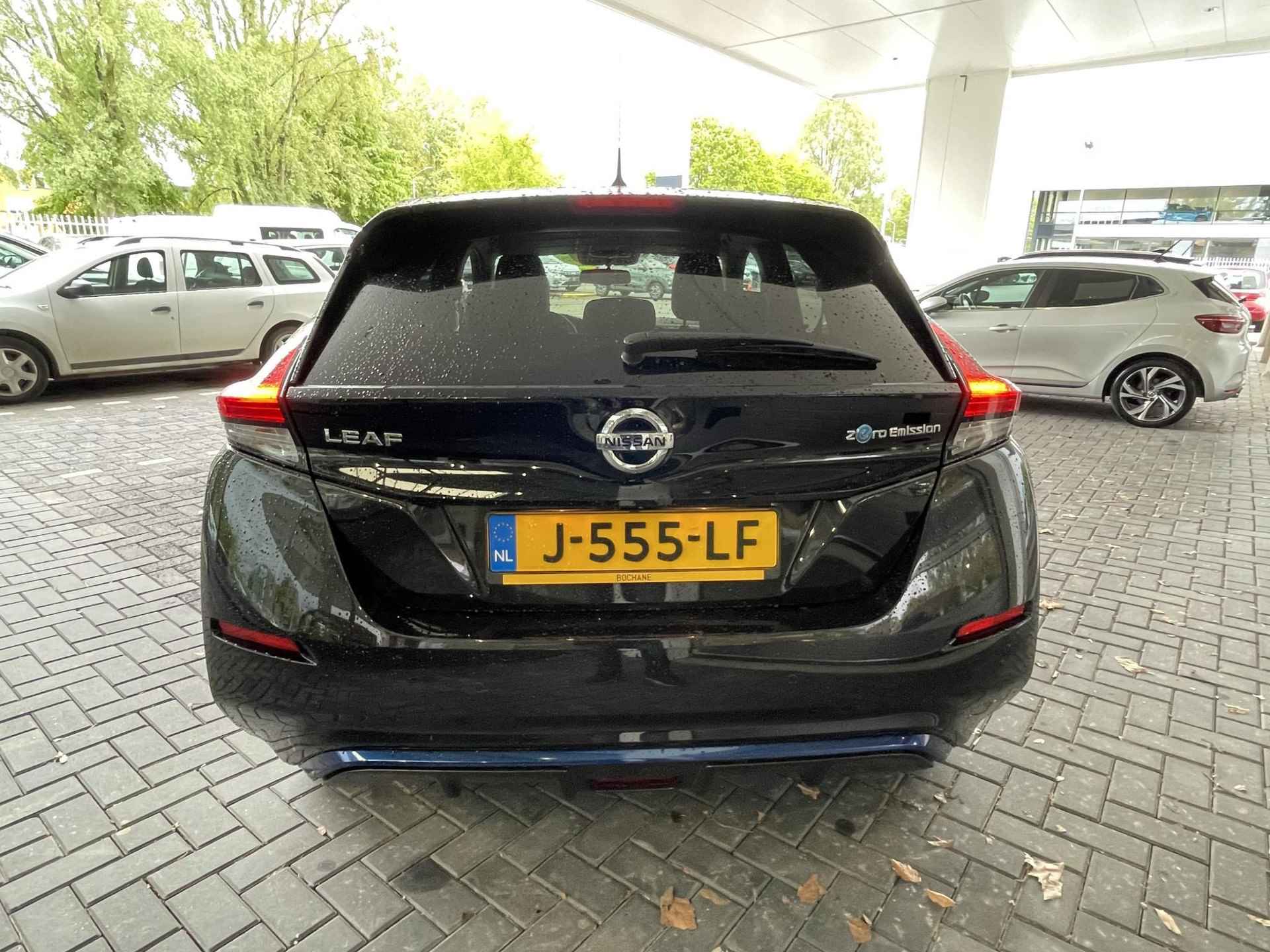 Nissan LEAF 40 kWh Tekna Stoelverw voor + achter / Full LED / Pro pilot / Clima / 360 Camera / snel laden / Bose - 9/28