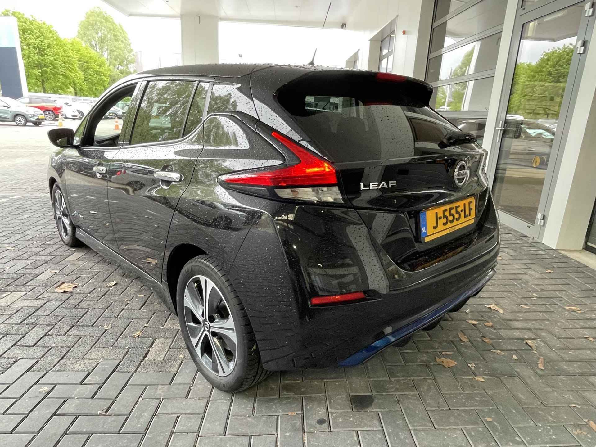 Nissan LEAF 40 kWh Tekna Stoelverw voor + achter / Full LED / Pro pilot / Clima / 360 Camera / snel laden / Bose - 10/28