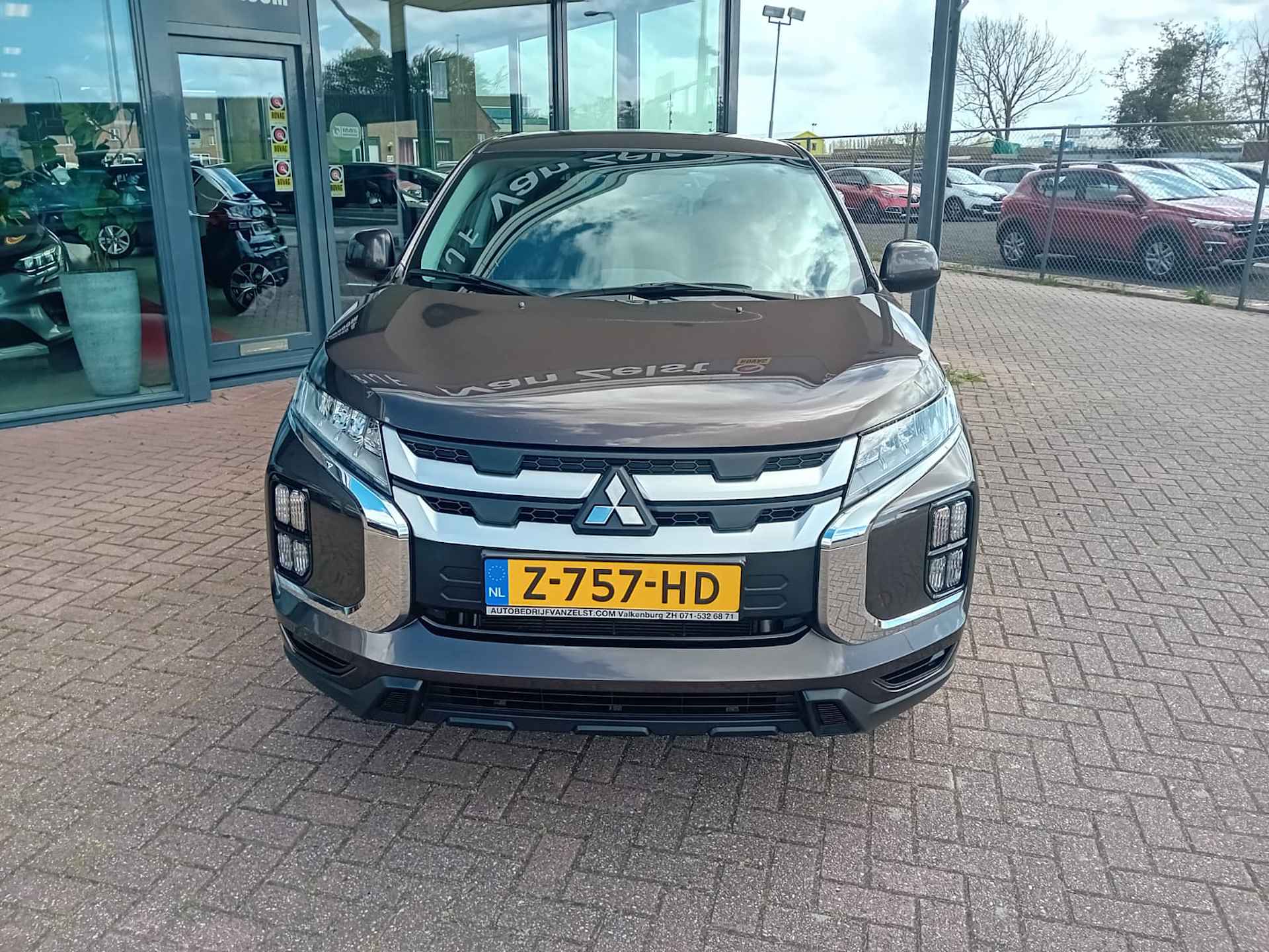 Mitsubishi ASX 2.0 Automaat, Airco(automatisch) Multimedis systeem, Carplay, Camera, Stoelverwarming, Cruisecontrol, Navigatie, Dimlicht automa Nette auto, BOVAG - 3/21