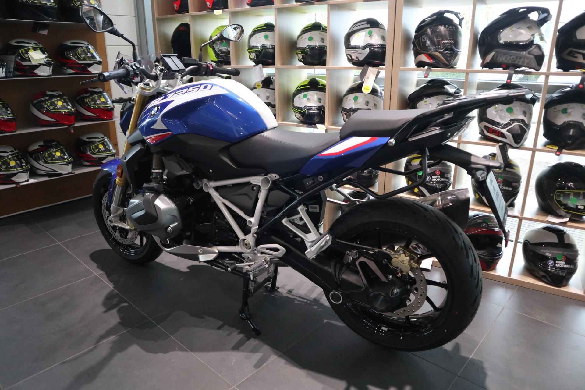 BMW R 1250 R R 1250 R Style Sport | Comfort Pack | Touring | Your Motorcycle Match - 3/12