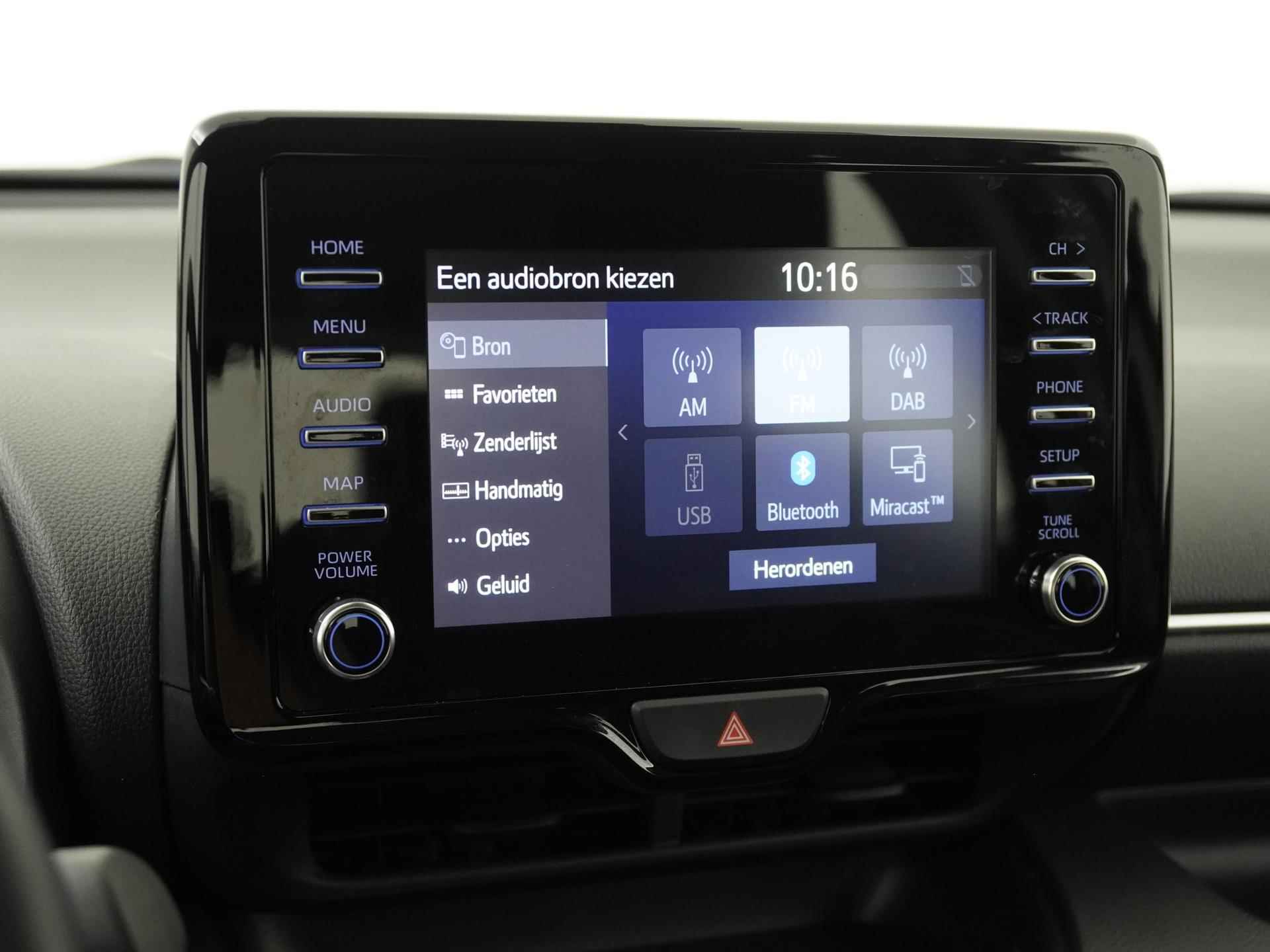 Toyota Yaris 1.5 Hybrid Dynamic | Stoelverwarming | Camera | Zondag Open! - 14/36