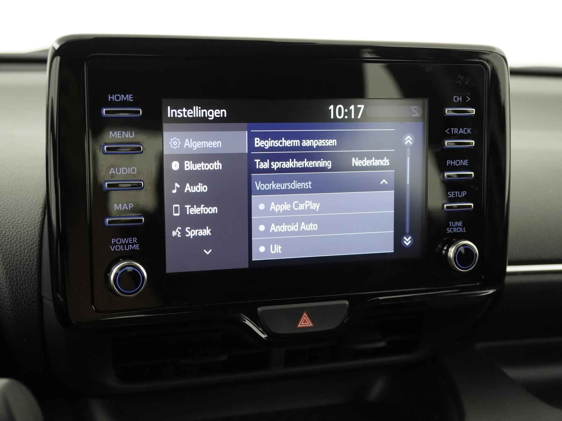 Toyota Yaris 1.5 Hybrid Dynamic | Stoelverwarming | Camera | Zondag Open! - 17/36