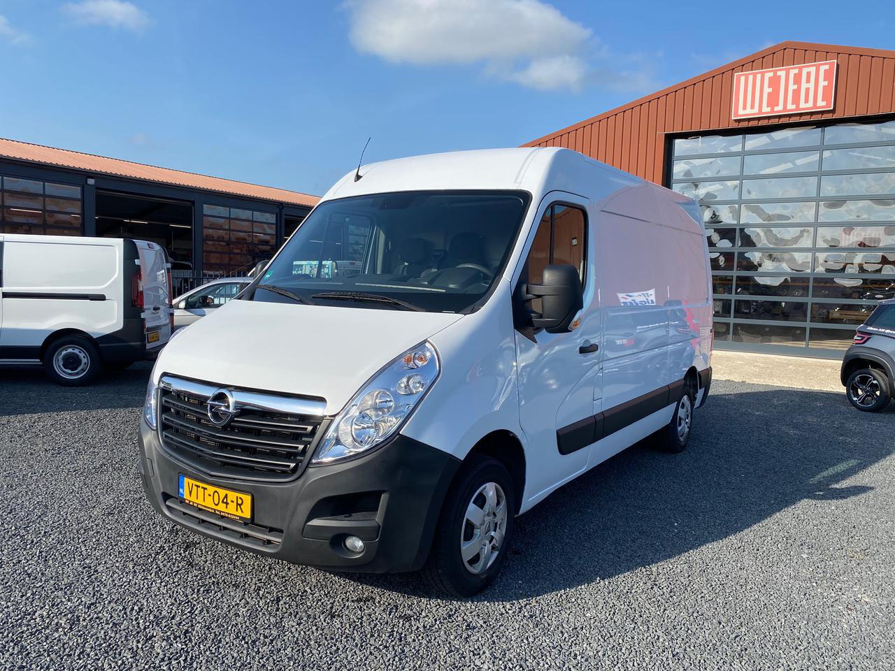 Opel Movano 2.3 CDTI 130PK L2H2 EDITION AIRCO NAVI CAMERA