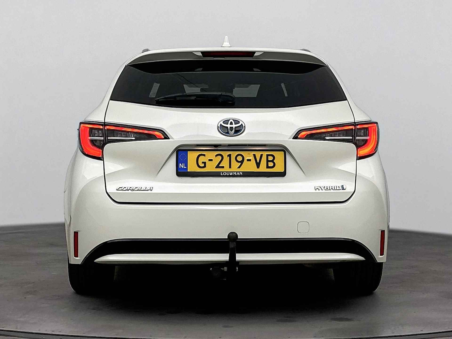 Toyota Corolla Touring Sports 1.8 Hybrid Dynamic | Camera | Climate Control | LM velgen | Cruise Control Adaptief | Stoelverwarming | Draadloze telefoonlader | Trekhaak | - 35/43