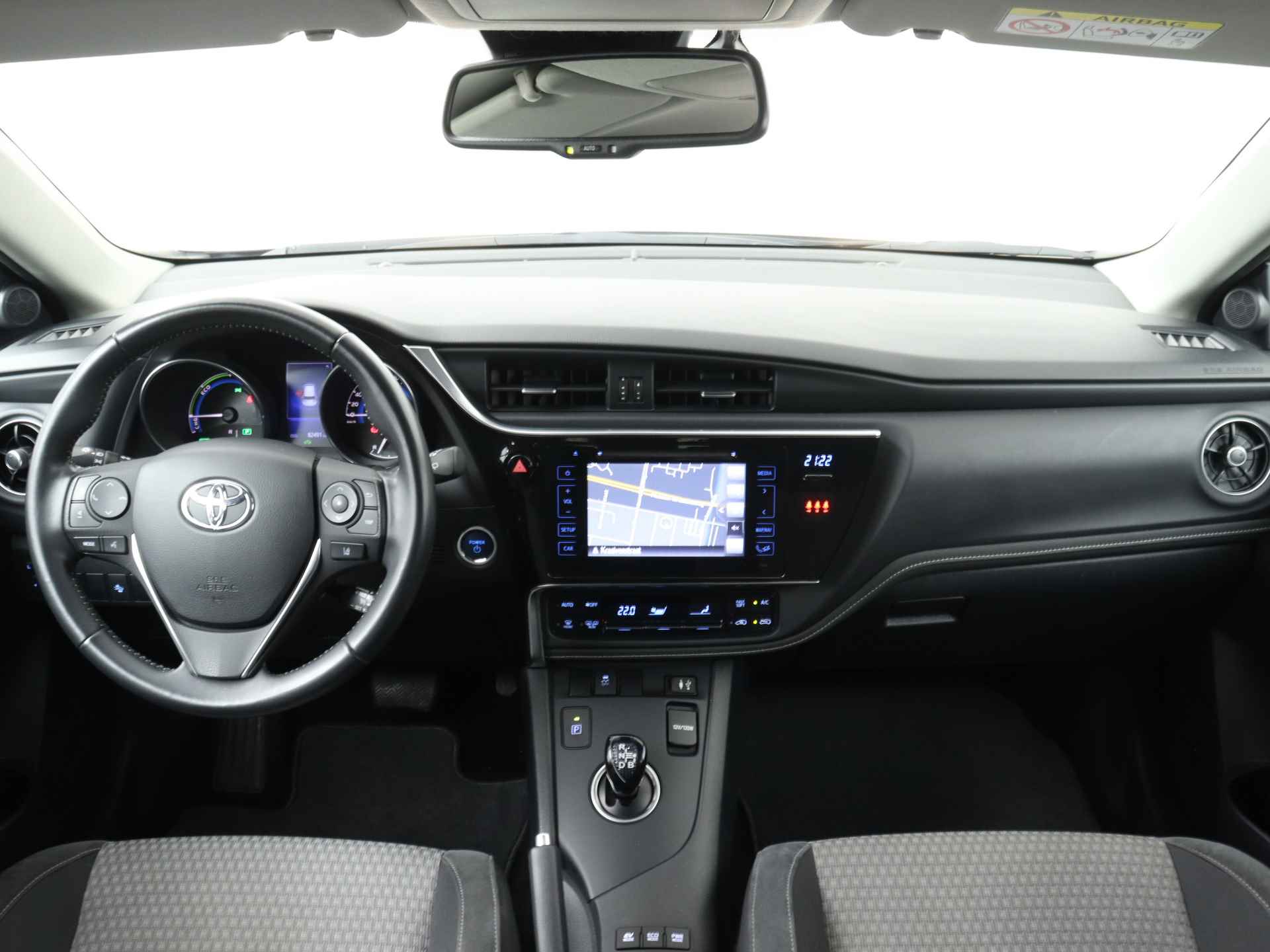 Toyota Auris 1.8 Hybrid Dynamic Ultimate Limited | Trekhaak | 17" LM velgen | Navigatie | - 6/44