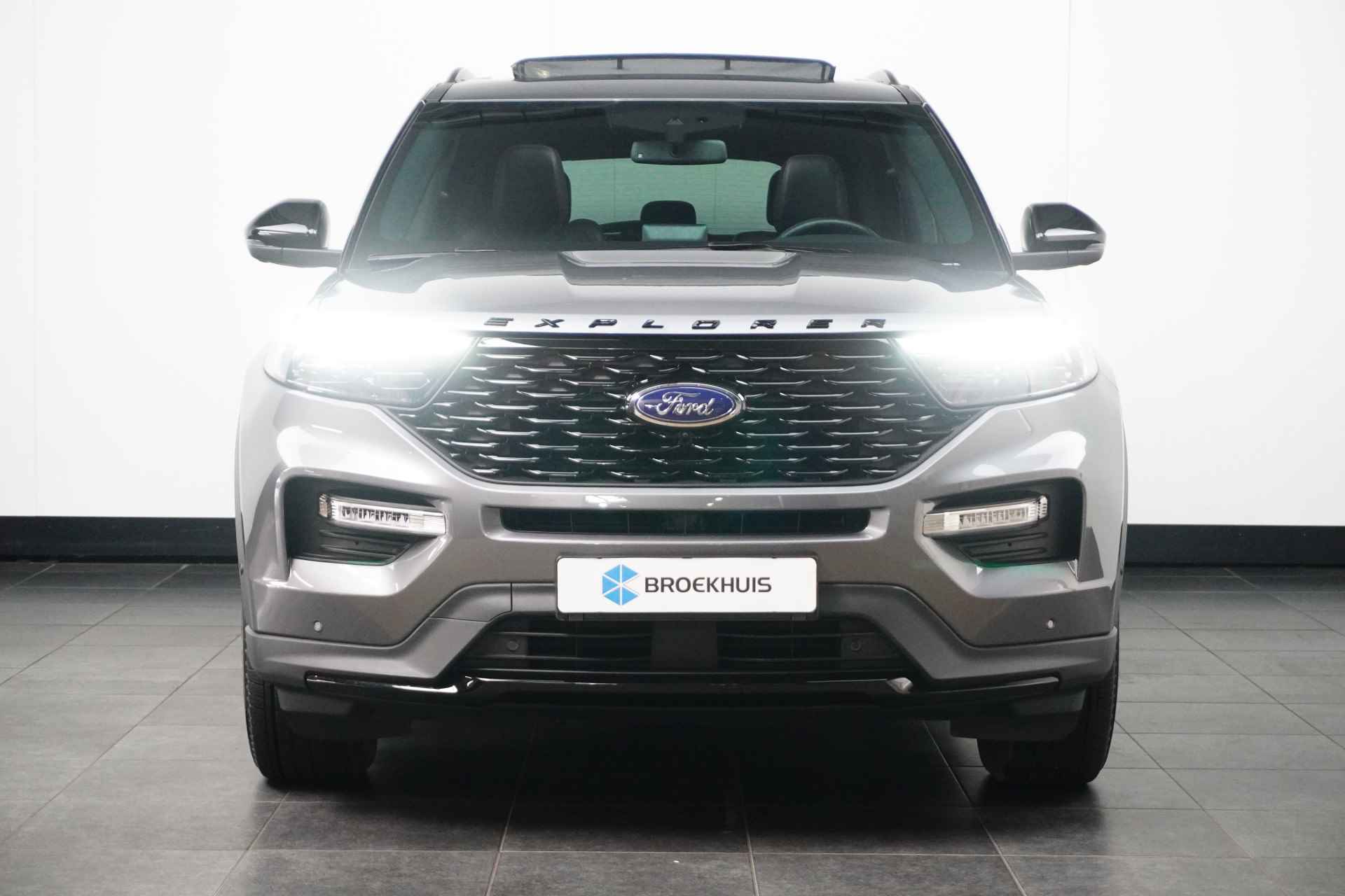 Ford Explorer 3.0 V6 EcoBoost PHEV ST-Line | STANDKACHEL | MASSAGESTOELEN | GARANTIE 2028 | PANO-DAK | B&O AUDIO | ALLE OPTIES! - 2/31