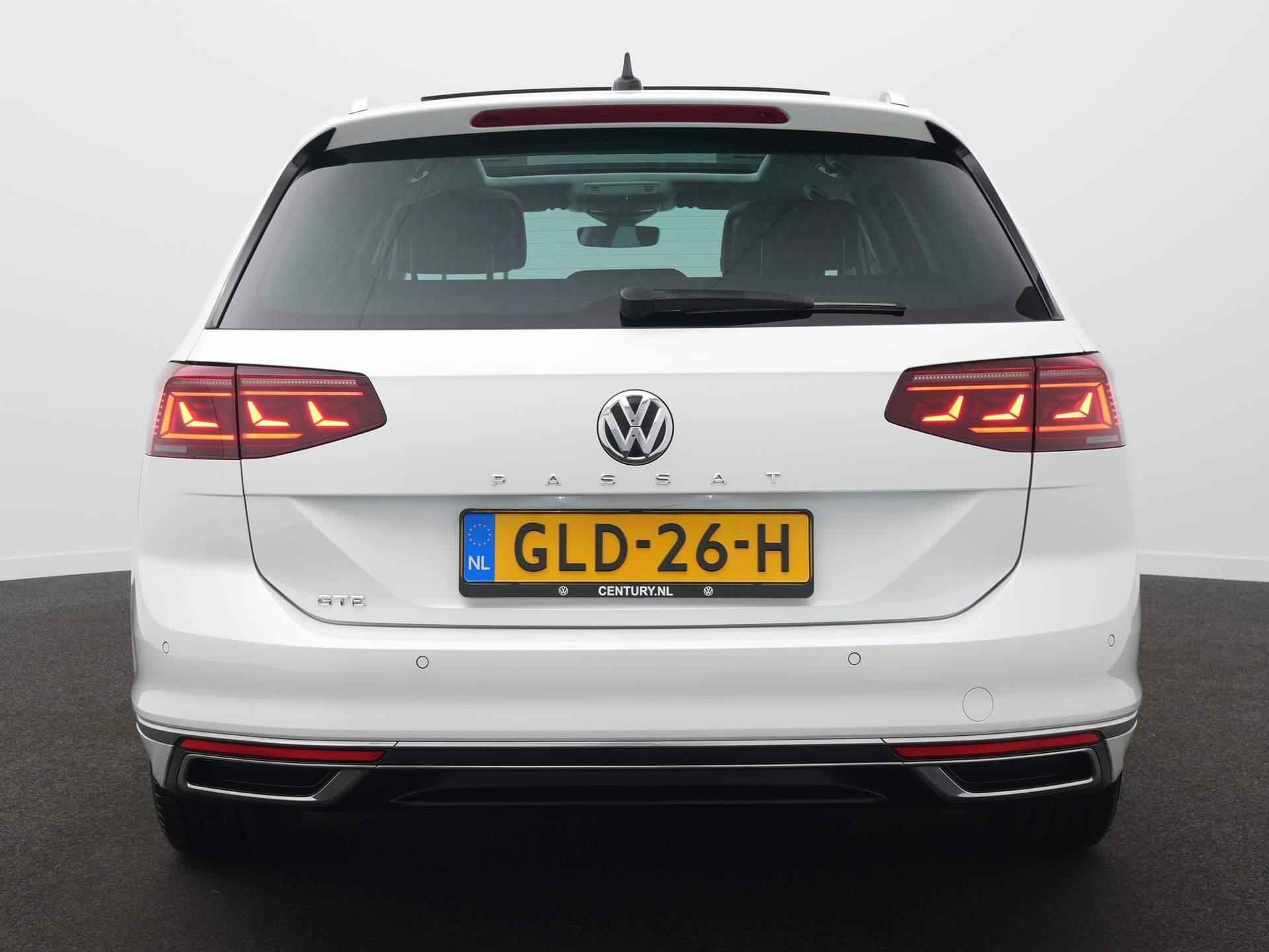 Volkswagen Passat Variant 1.4 TSI PHEV GTE Business / 360 Camera / Panodak / BLIS / Digitale Cockpit - 6/61