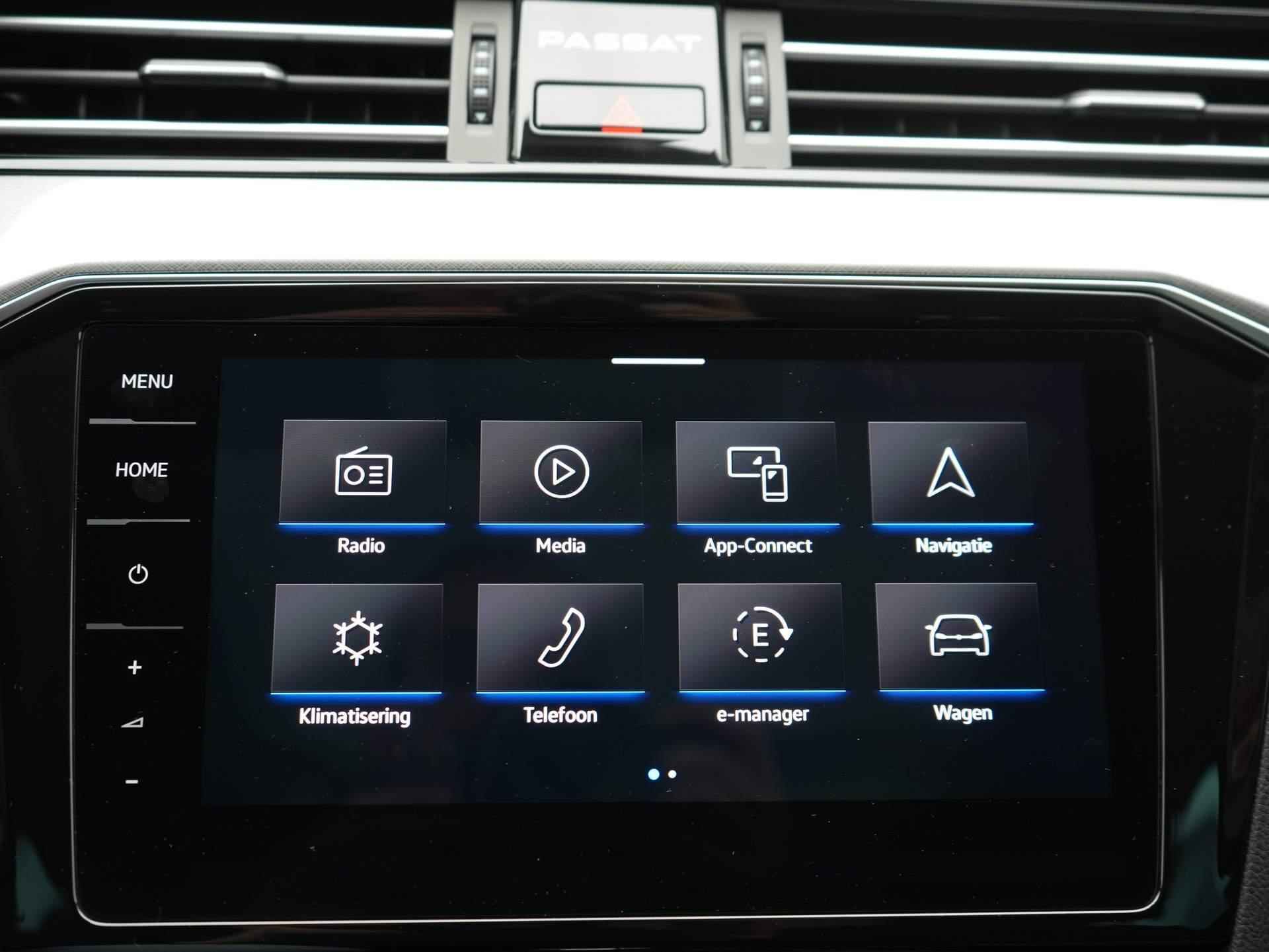 Volkswagen Passat Variant 1.4 TSI PHEV GTE Business / 360 Camera / Panodak / BLIS / Digitale Cockpit - 22/61