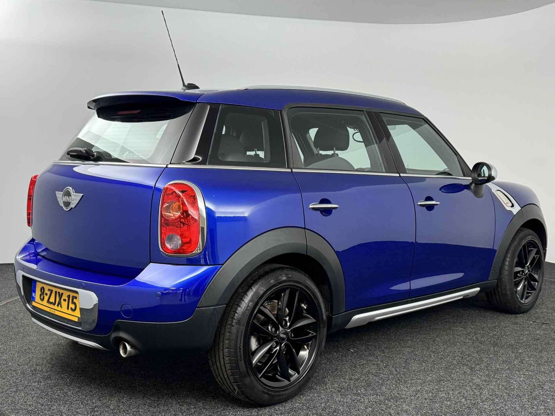 Mini Mini Countryman 1.6 One Knockout Edition | 2e eigenaar + dealer onderhouden! | Navi | Clima | Cruise | Xenon | LM velgen 17" - 4/43