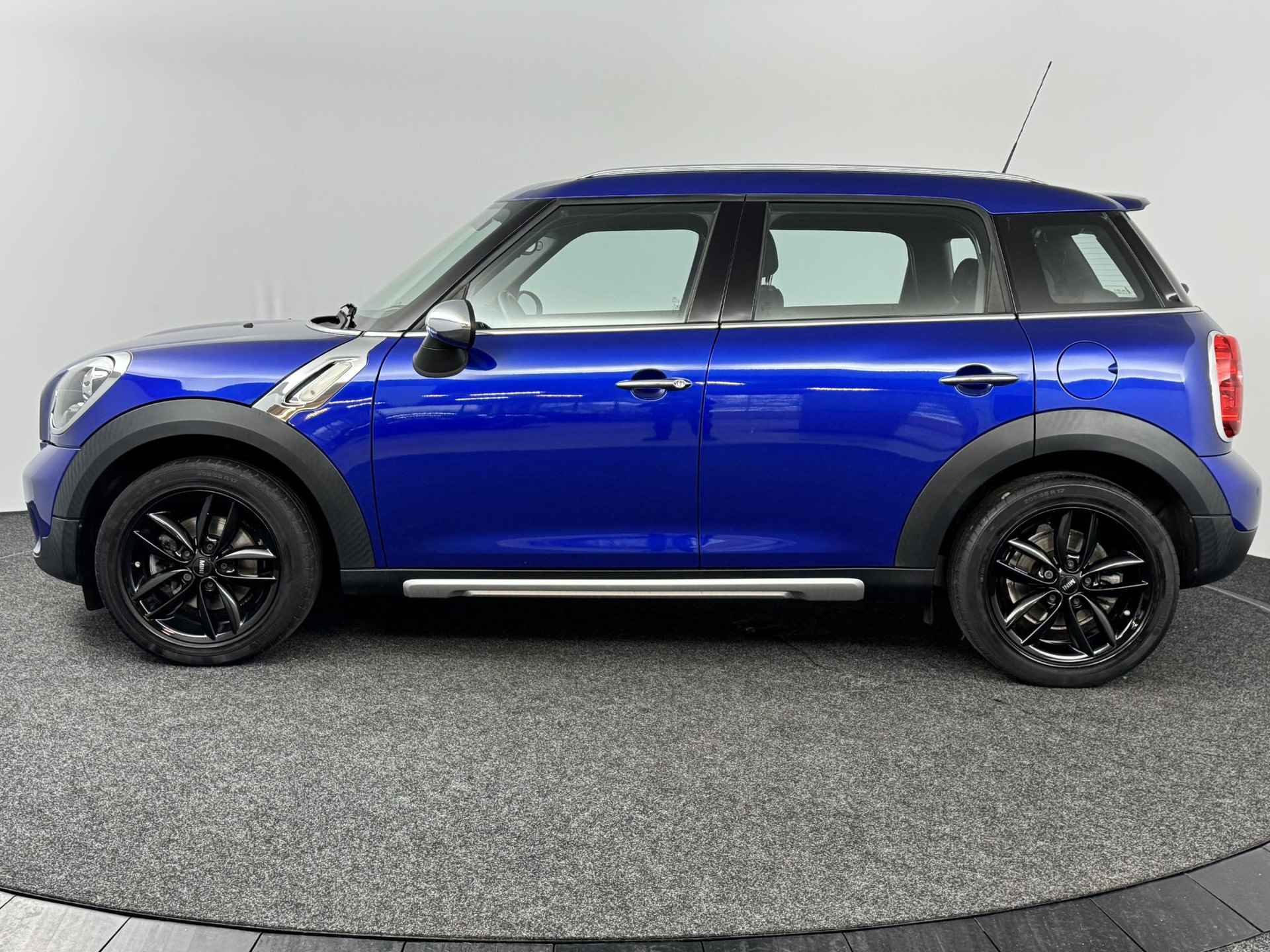 Mini Mini Countryman 1.6 One Knockout Edition | 2e eigenaar + dealer onderhouden! | Navi | Clima | Cruise | Xenon | LM velgen 17" - 9/43