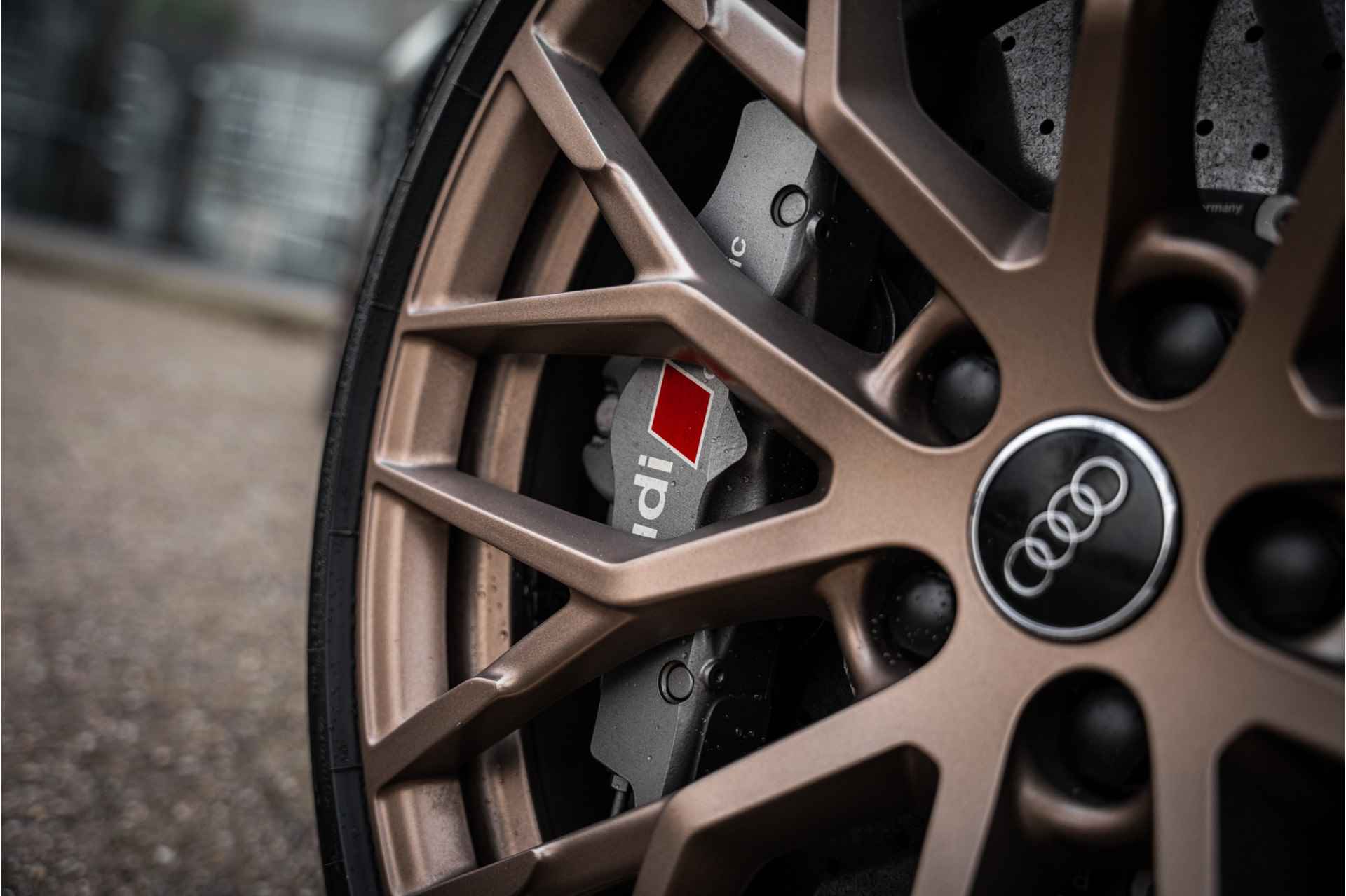 Audi R8 5.2 FSI quattro Plus - Carbon - B&O- Camera - 11/97