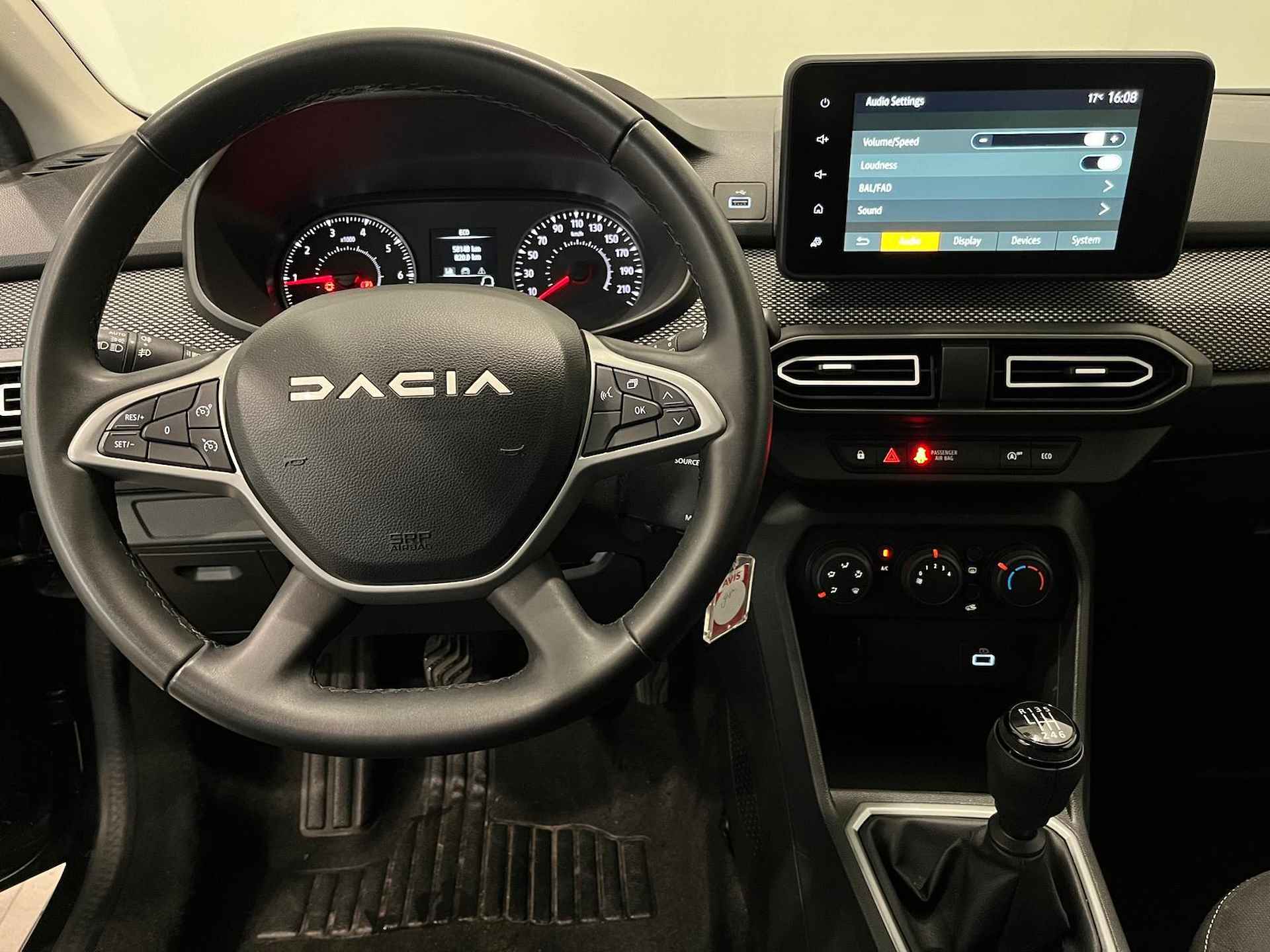 Dacia Jogger 1.0 TCe 110 Expression 7p. | 7-persoons | Navigatie | Dodehoekdetectie | Parkeersensoren voor, achter en achteruitrijcamera | Apple Carplay/Android Auto - 32/33