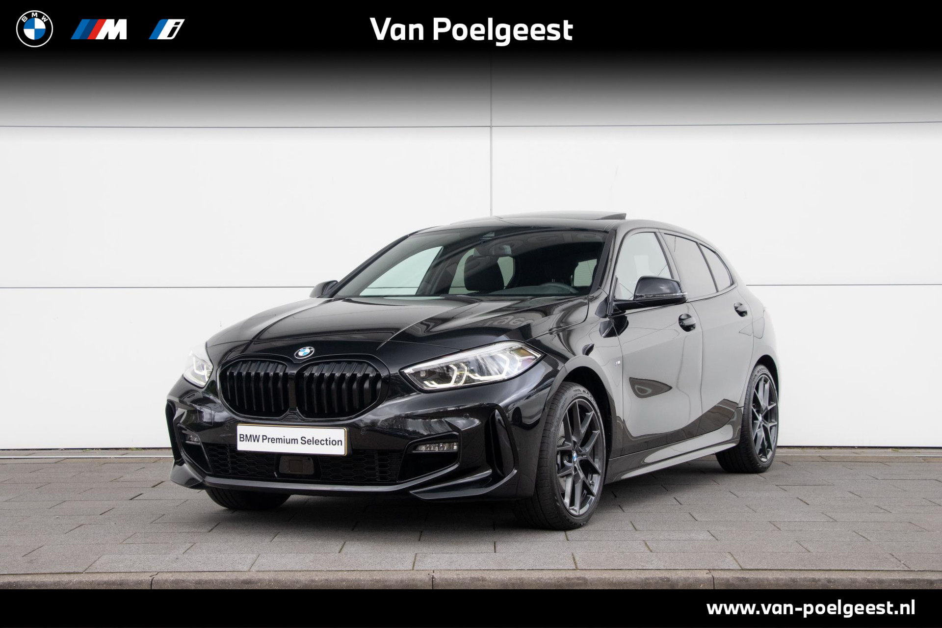 BMW 1 Serie 118i |HarmanKardon | Head-UpDisplay |Glazen panoramadak | Active Cruise Control | Achteruitrijcamera bij viaBOVAG.nl