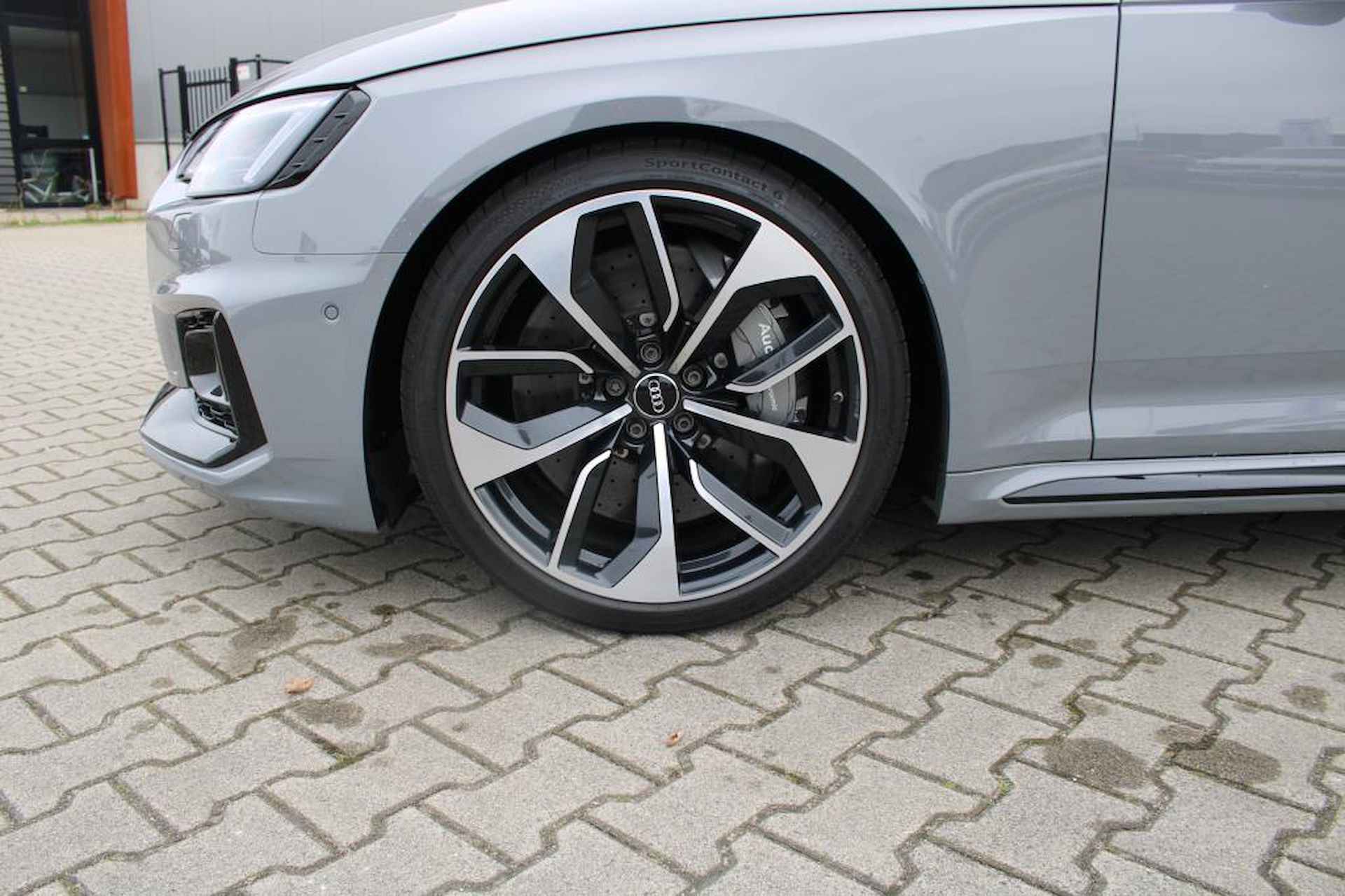 Audi RS4 2.9 TFSI RS4 Keramisch/360 camera/Bang&Olufsen/20Inch/Nardo Grey/RS Stoelen masage functie/ 150.000 nw prijs - 5/14