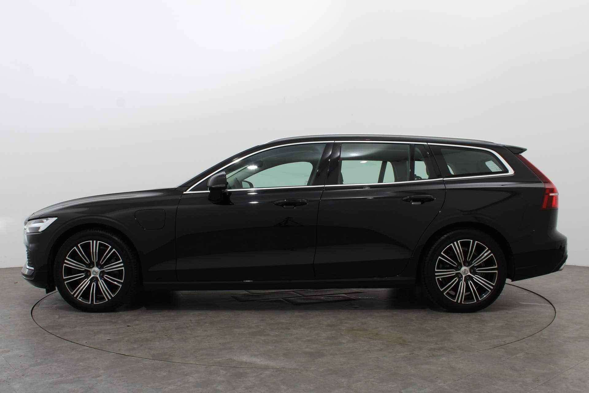 Volvo V60 2.0 T6 340PK RECHARGE AWD INSCRIPTION EXPR. AUT8 | Navi | Parking Pack | Winterpakket - 7/42