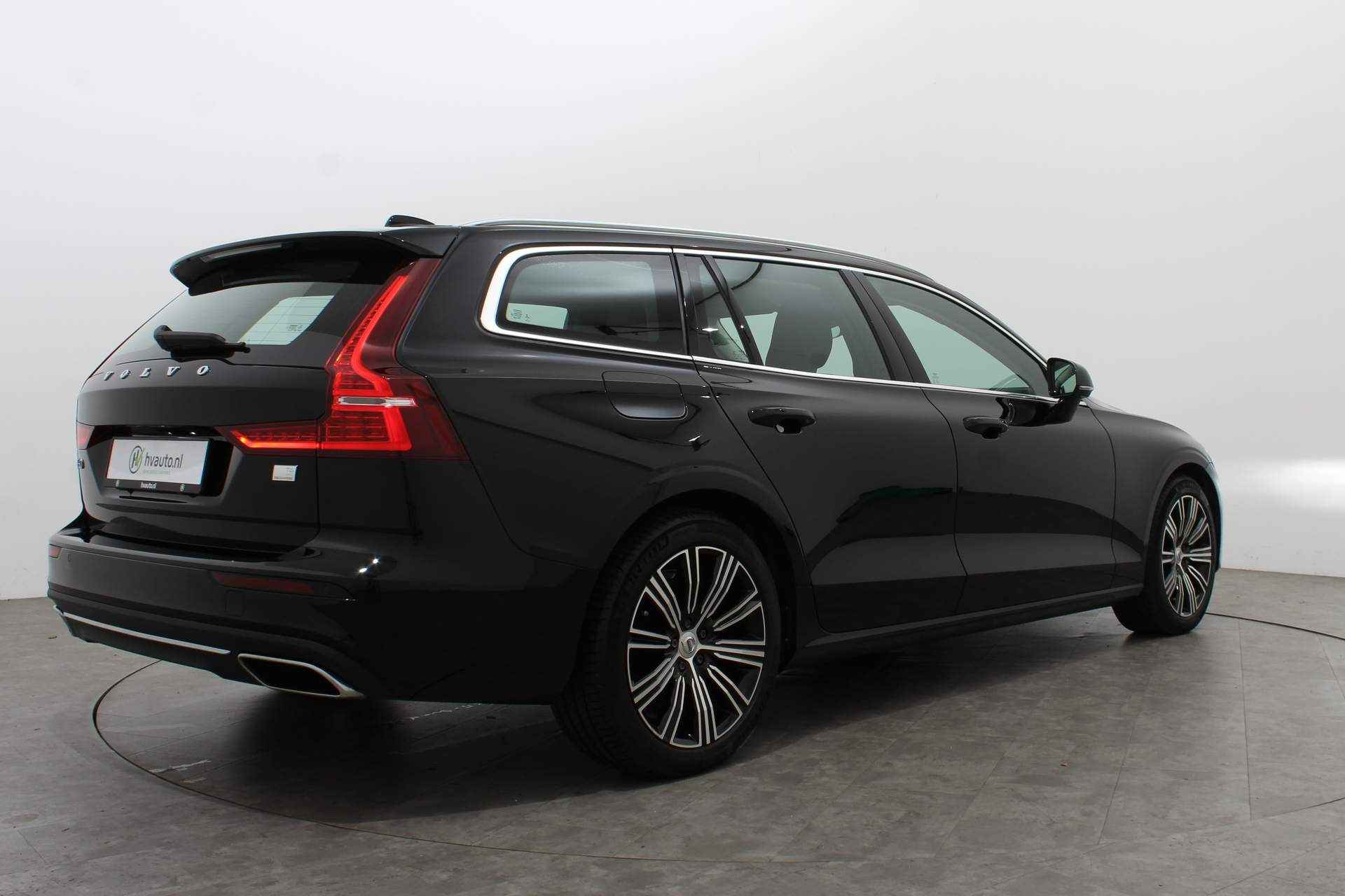 Volvo V60 2.0 T6 340PK RECHARGE AWD INSCRIPTION EXPR. AUT8 | Navi | Parking Pack | Winterpakket - 15/42