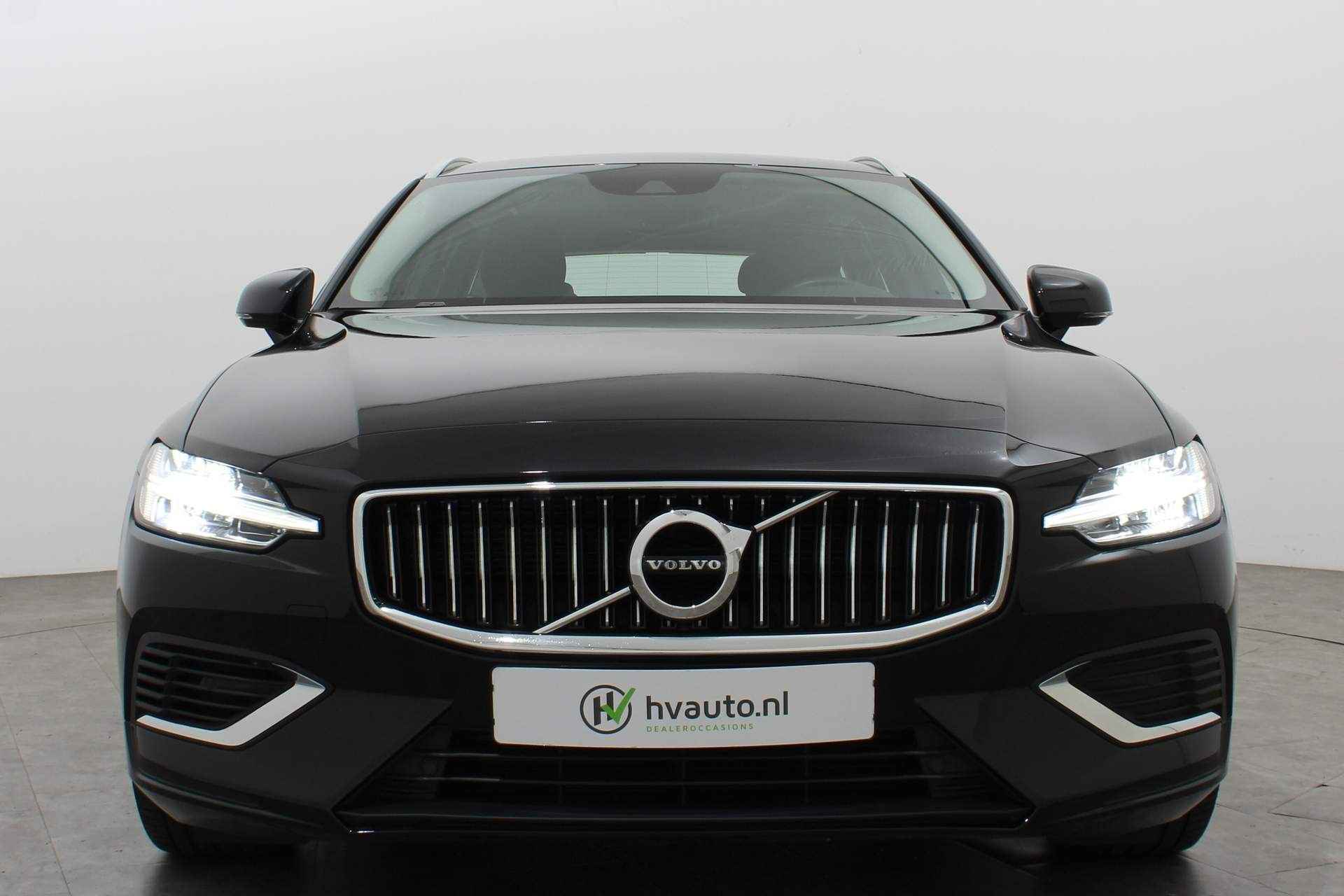 Volvo V60 2.0 T6 340PK RECHARGE AWD INSCRIPTION EXPR. AUT8 | Navi | Parking Pack | Winterpakket - 20/42