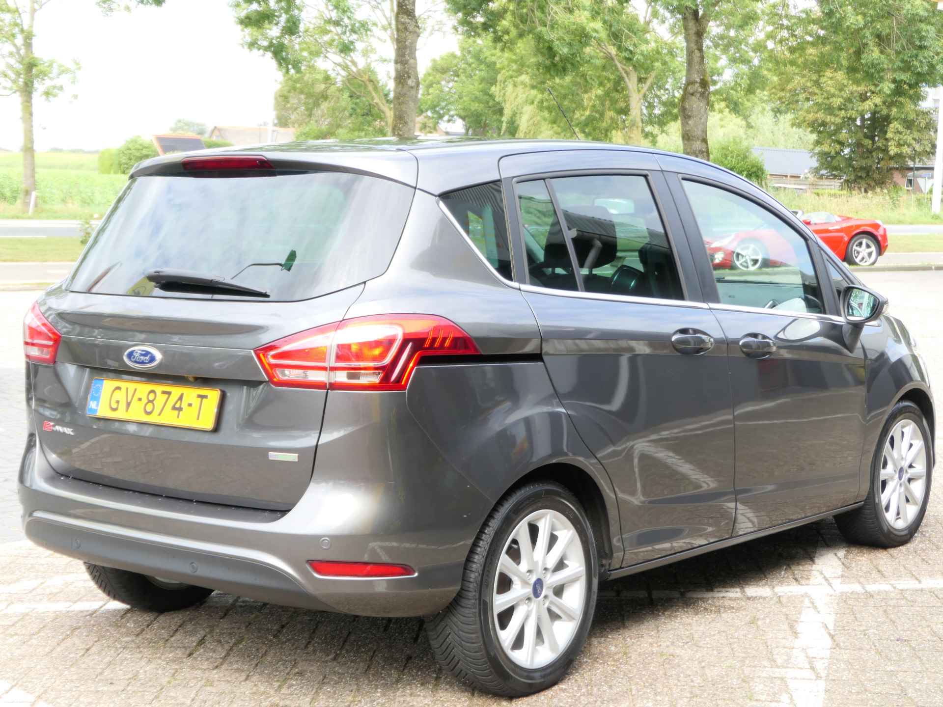 Ford B-MAX 1.0 EcoBoost Titanium | Panoramadak | Camera | Navigatie | Parkeersens. - 5/32