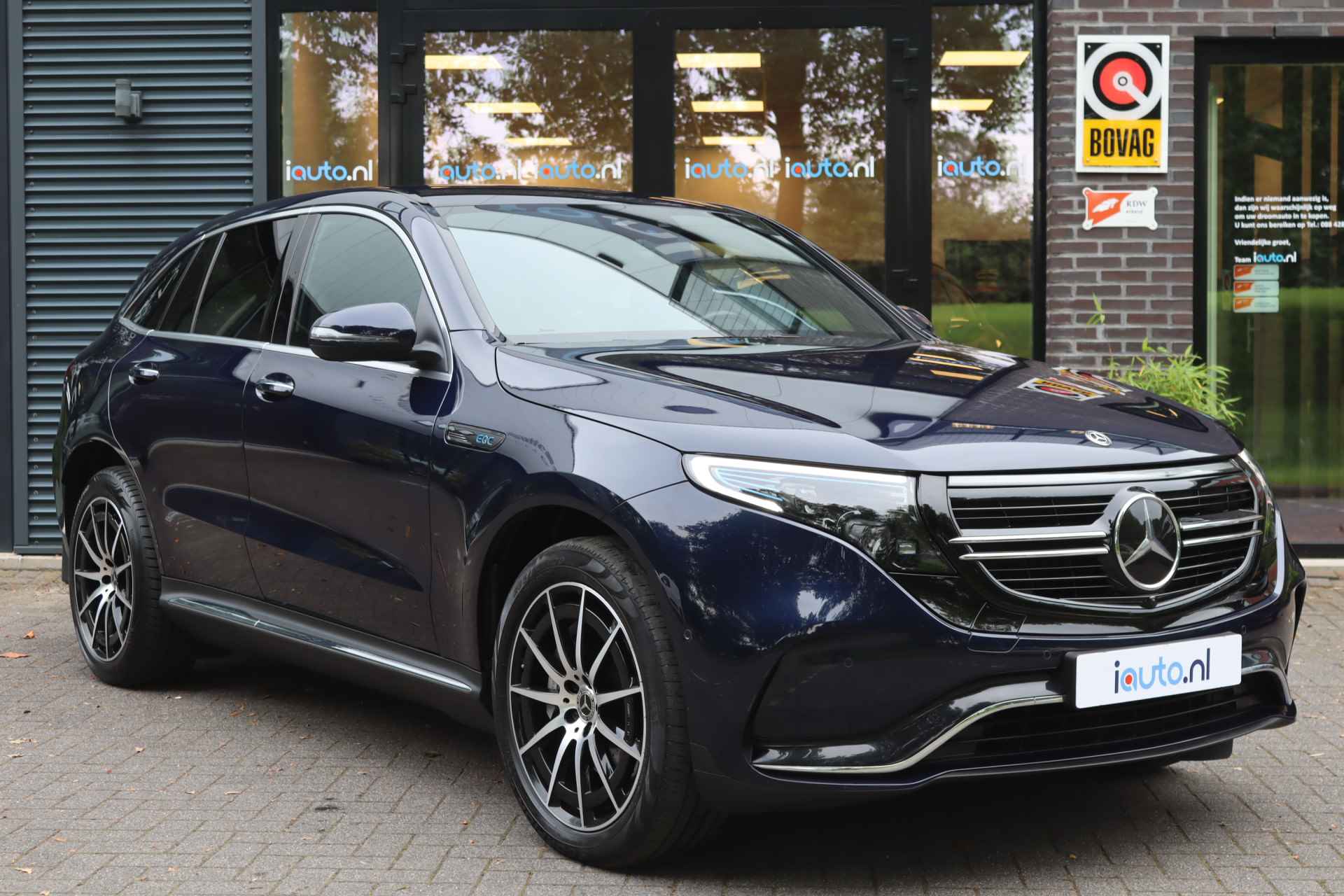 Mercedes-Benz EQC 400 4MATIC AMG Business Solution 80 kWh LED/MBUX/Leder/Keyless/Camera/AR/20" - 6/45