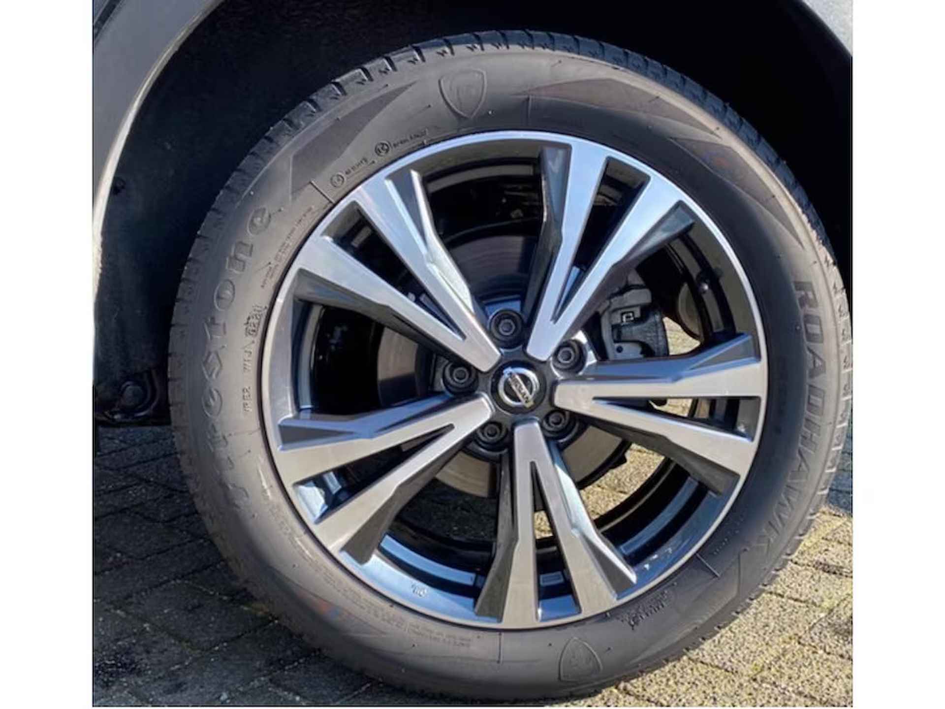 Nissan QASHQAI 1.3 DIG-T N-Connecta | Camera | Navi | LED | Climate & Cruise c. | PDC | 18" LMV | - 2/19