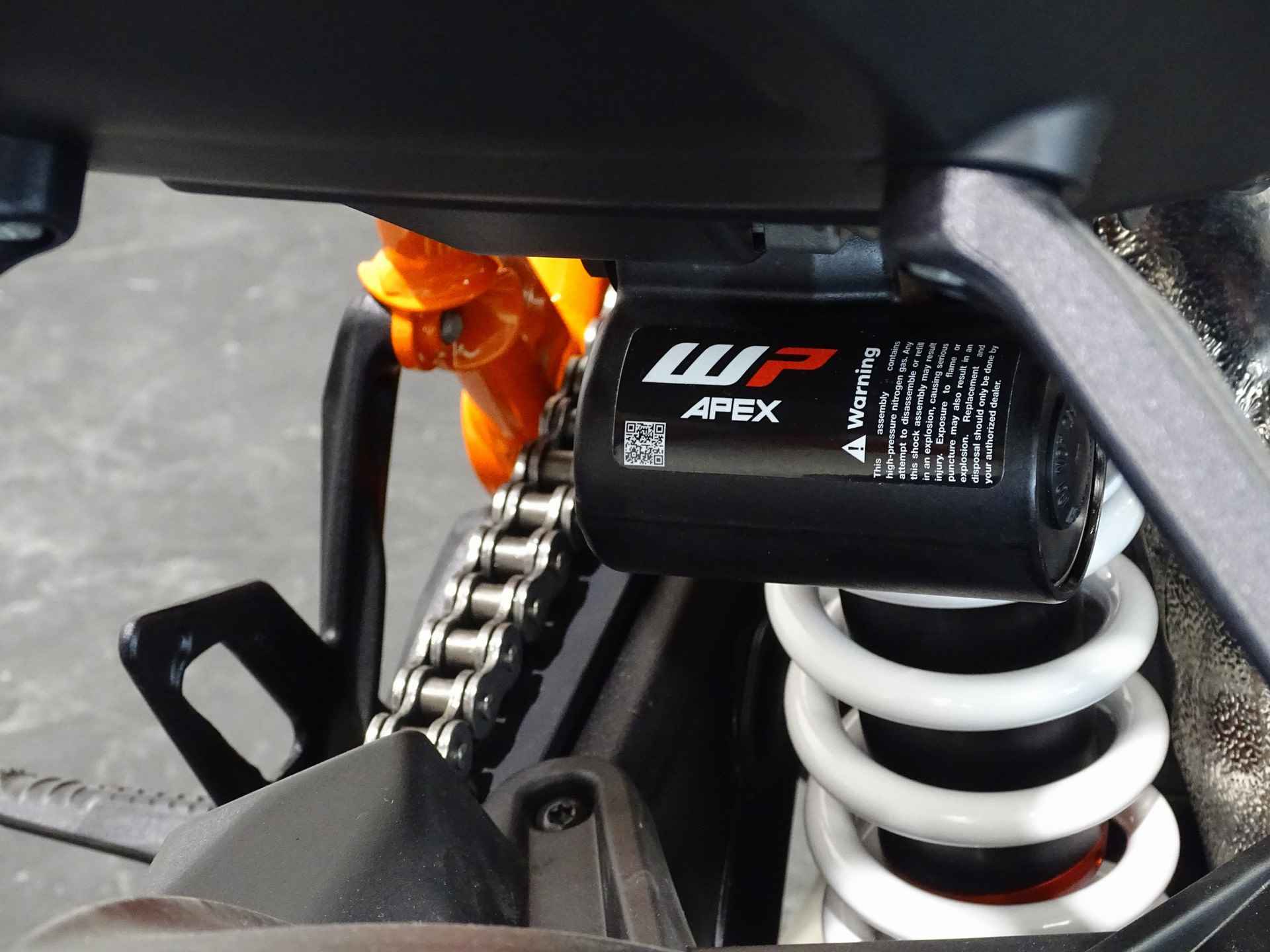 KTM 1390 SUPERDUKE R - 12/13