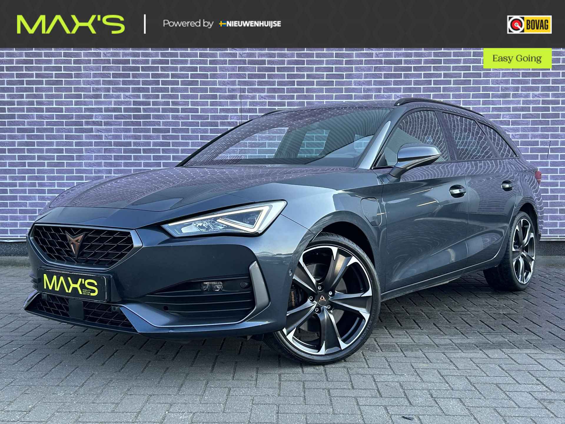 CUPRA Leon Sportstourer 1.4 e-Hybrid VZ Performance | Apple Carplay/Android Auto | DAB ontvanger | Elektrisch glazen dak | Verwarmde Sportstoelen | Parkassist |